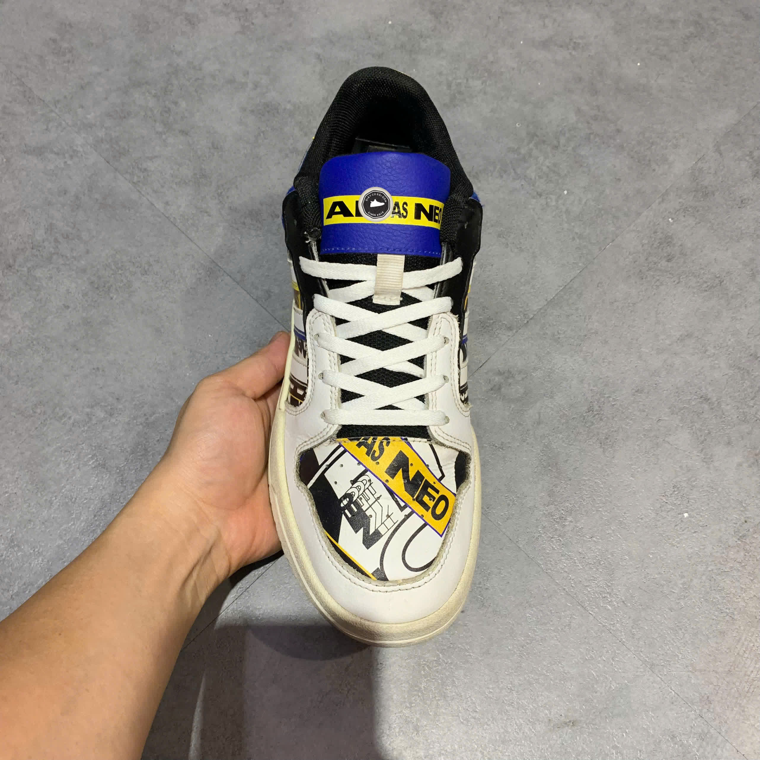 ADIDAS ENTRAP 'WHITE YELLOW BLUE' GW7007 SIZE 42 GIÀY 2HAND CHÍNH HÃNG
