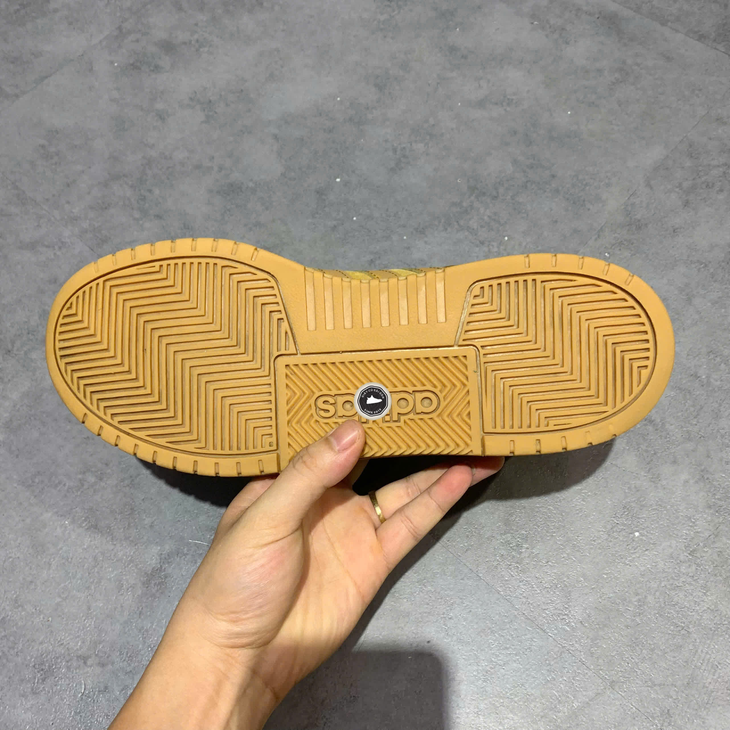 ADIDAS NEO ENTRAP 'YELLOW' GW9673 – SIZE 44 – GIÀY 2HAND CHÍNH HÃNG