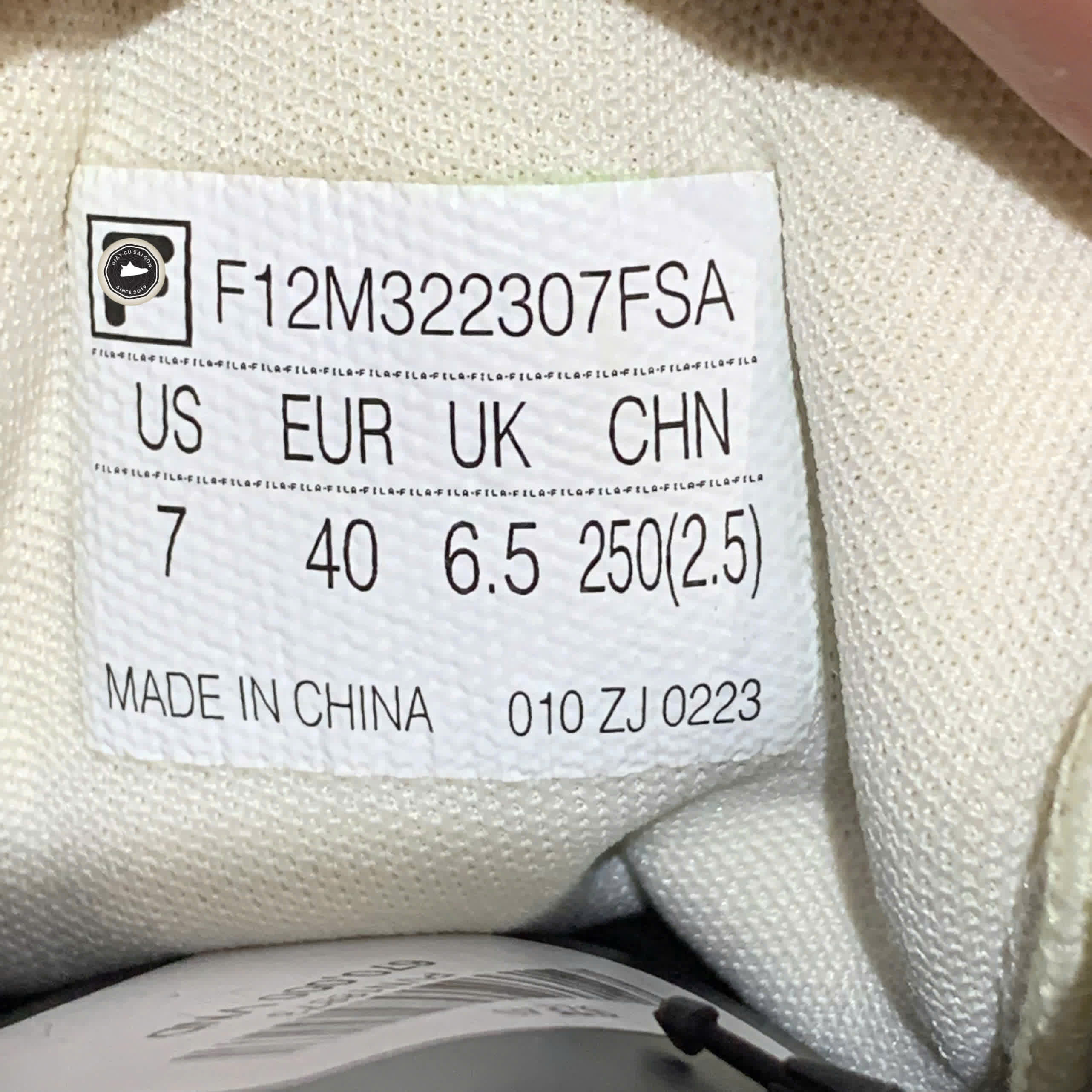 FILA CANVAS LOW 'BLUE WHITE' F12M322307FSA SIZE 40 GIÀY 2HAND