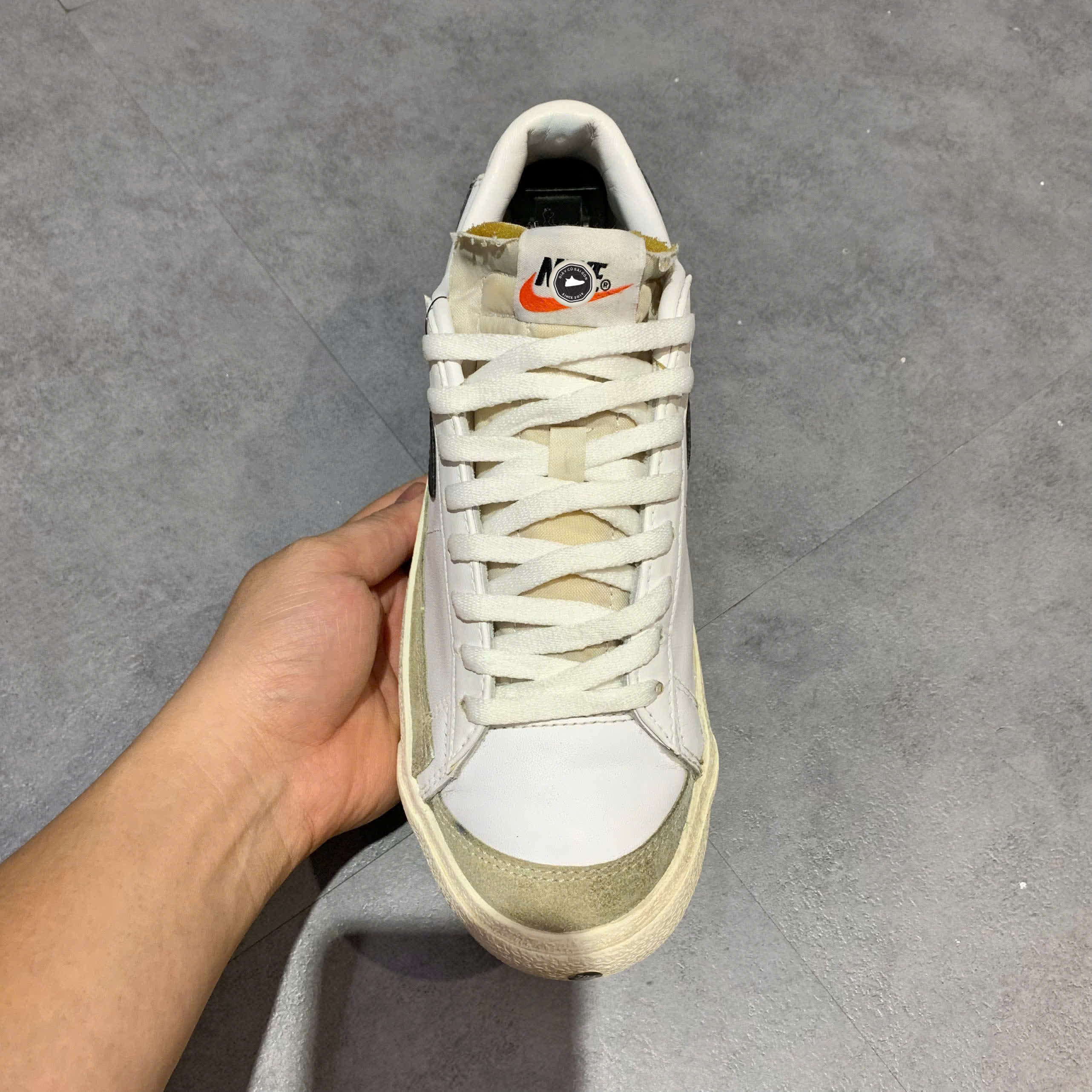 NIKE BLAZER LOW '77 VINTAGE DA6364-101 SIZE 40.5 GIÀY 2HAND