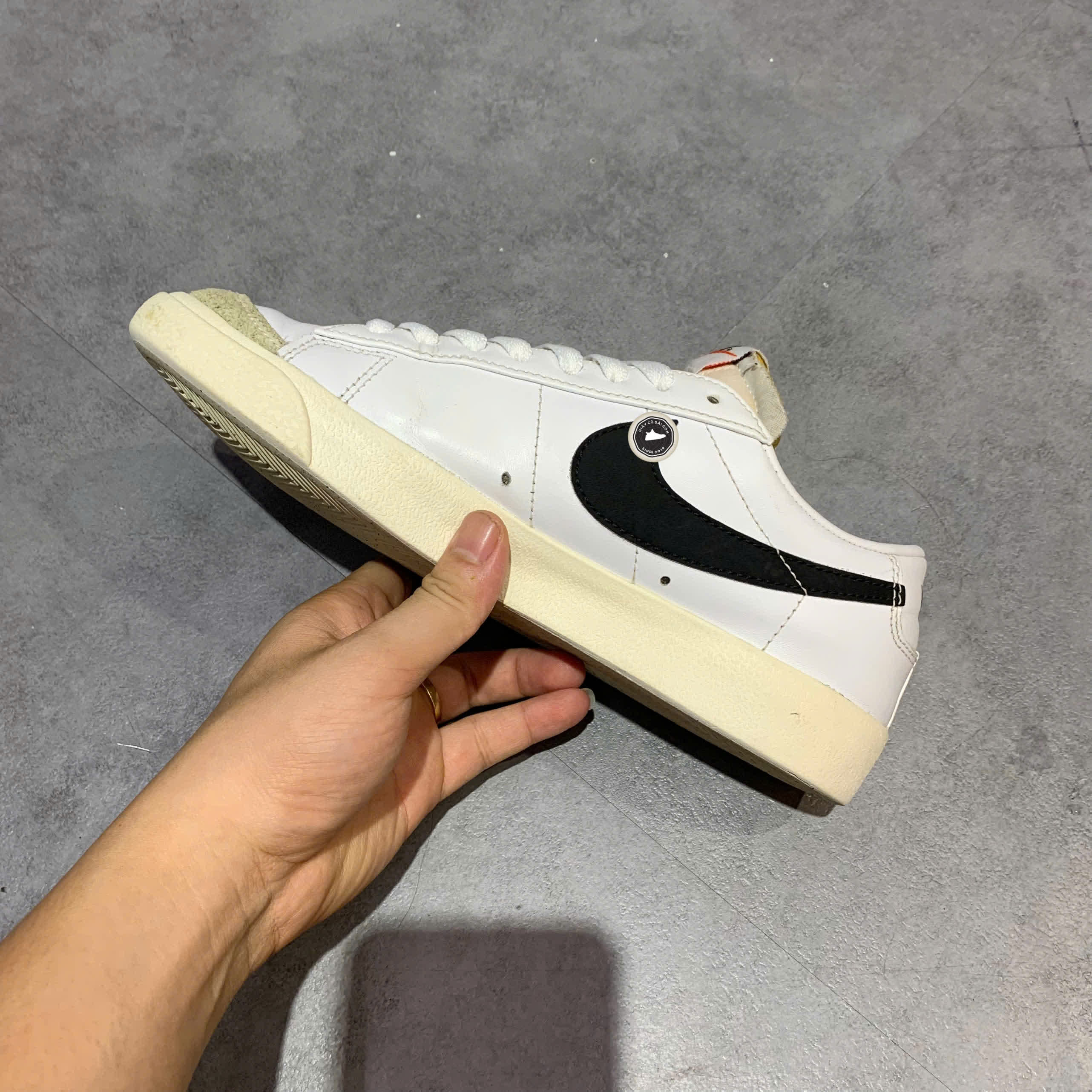 NIKE BLAZER LOW '77 VINTAGE DA6364-101 SIZE 40 – GIÀY 2HAND