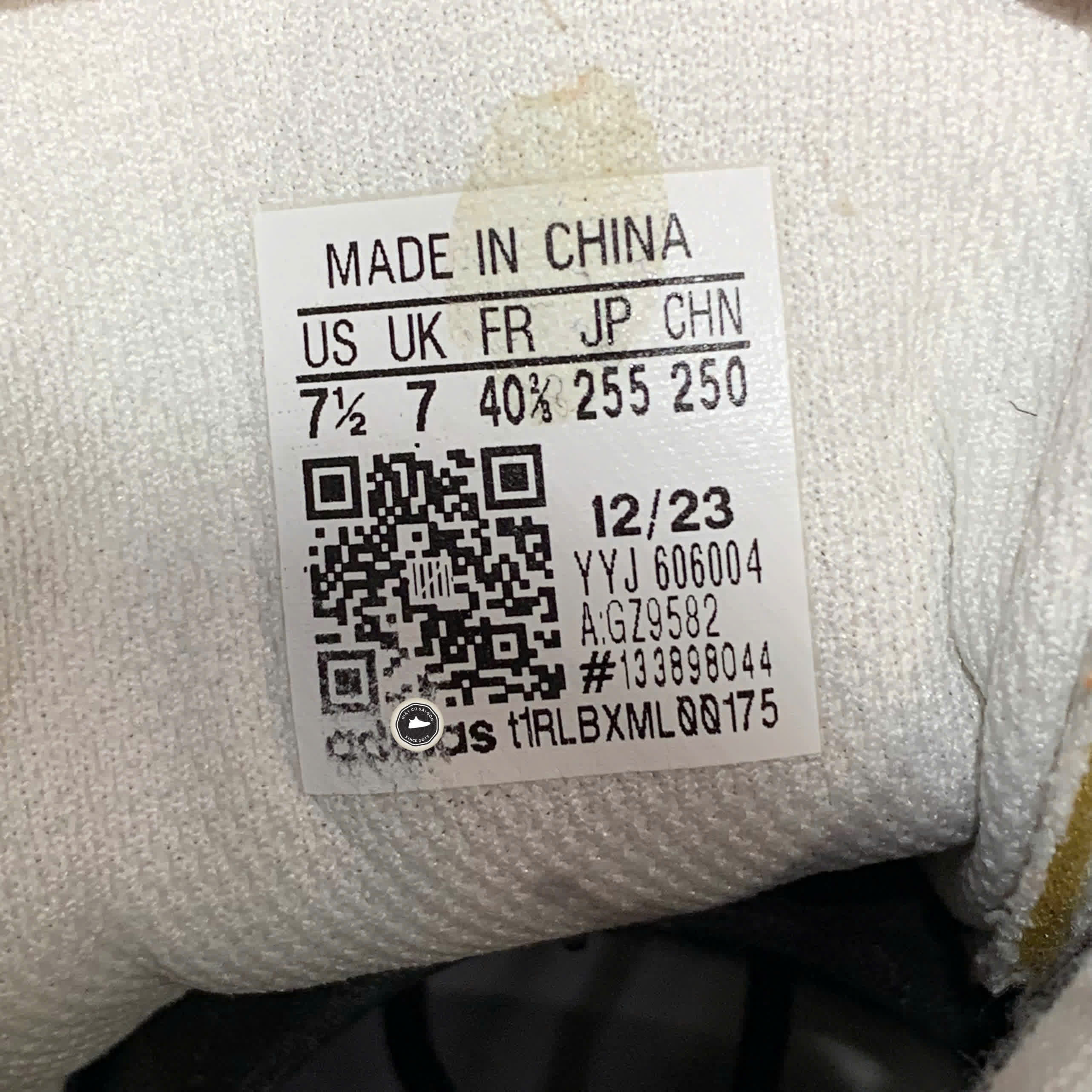 ADIDAS SPIRITAIN 2000 GZ9582 SIZE 40 2/3 – GIÀY 2HAND