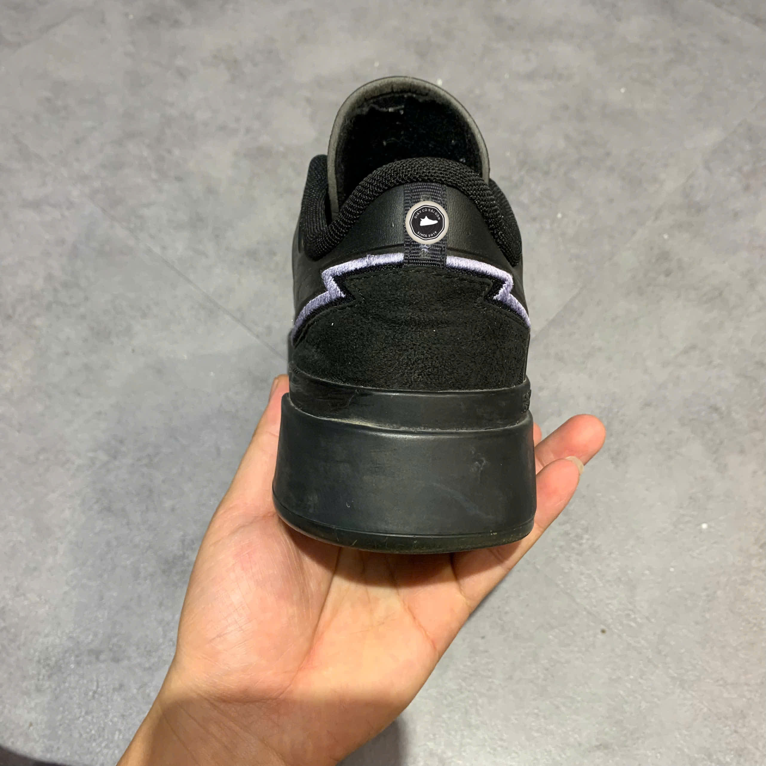 ADIDAS FORUM TECH BOOST 'BLACK ORBIT VIOLET' Q46358 SIZE 40 2/3 GIÀY 2HAND