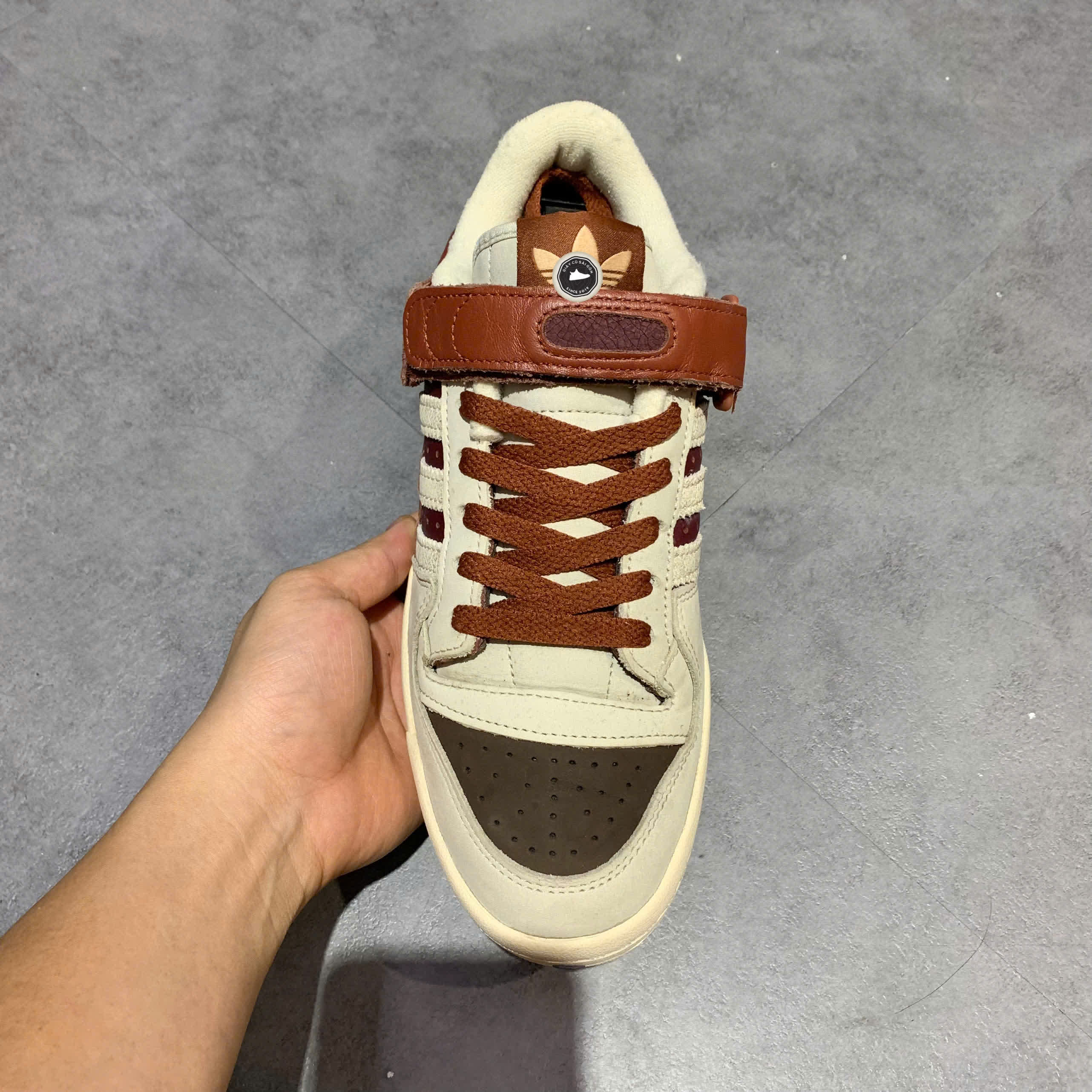 ADIDAS ORIGINALS FORUM 84 LOW CANYON RUST 'WHITE DARK BROWN' GX4539 SIZE 40 GIÀY 2HAND CHÍNH HÃNG