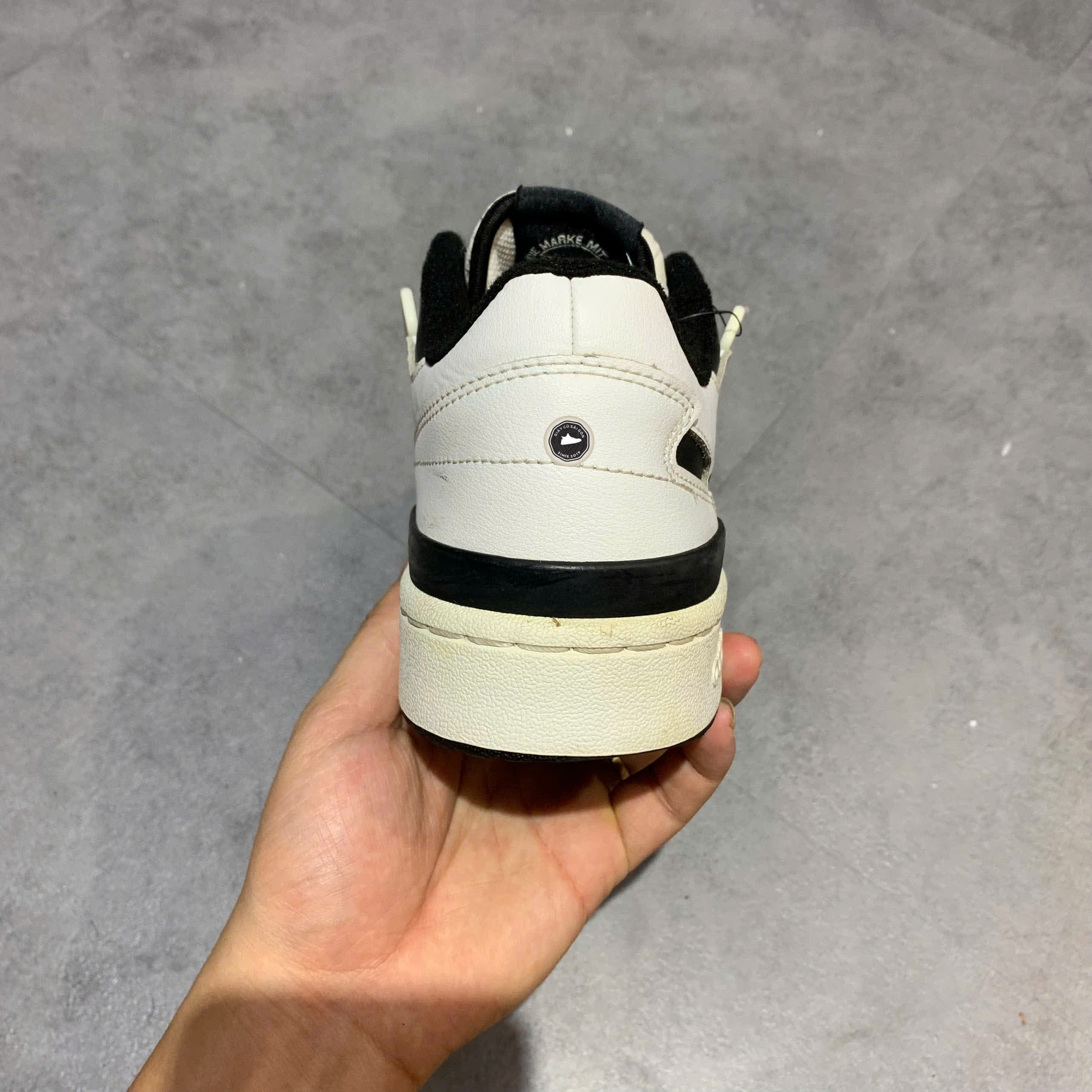 ADIDAS FORUM LOW 'WHITE BLACK' FY7757 SIZE 40 2/3 – GIÀY 2HAND