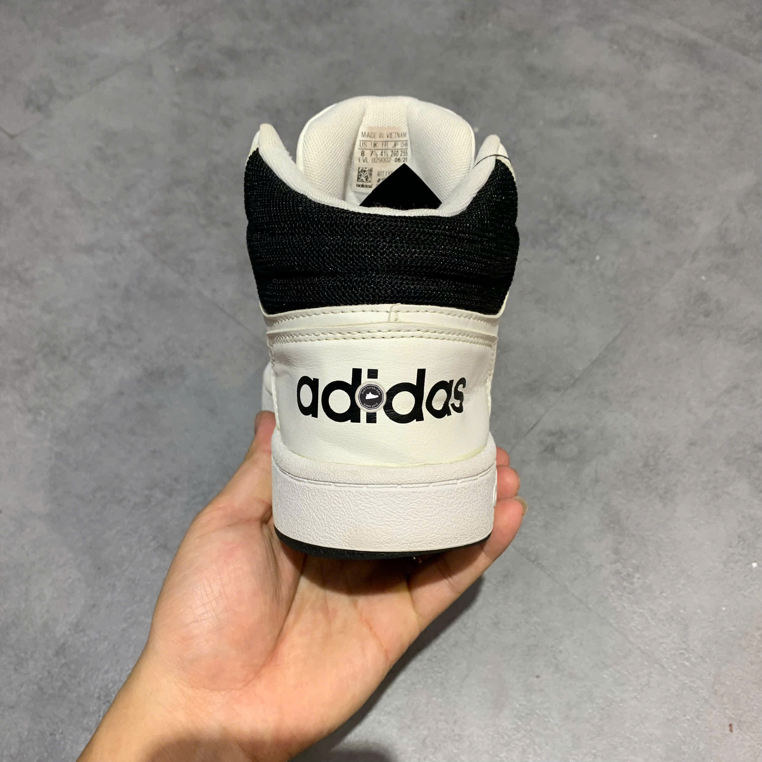 ADIDAS HOOPS 2.0 MID 'WHITE BLACK' – SIZE 41 1/3 – GIÀY 2HAND CHÍNH HÃNG