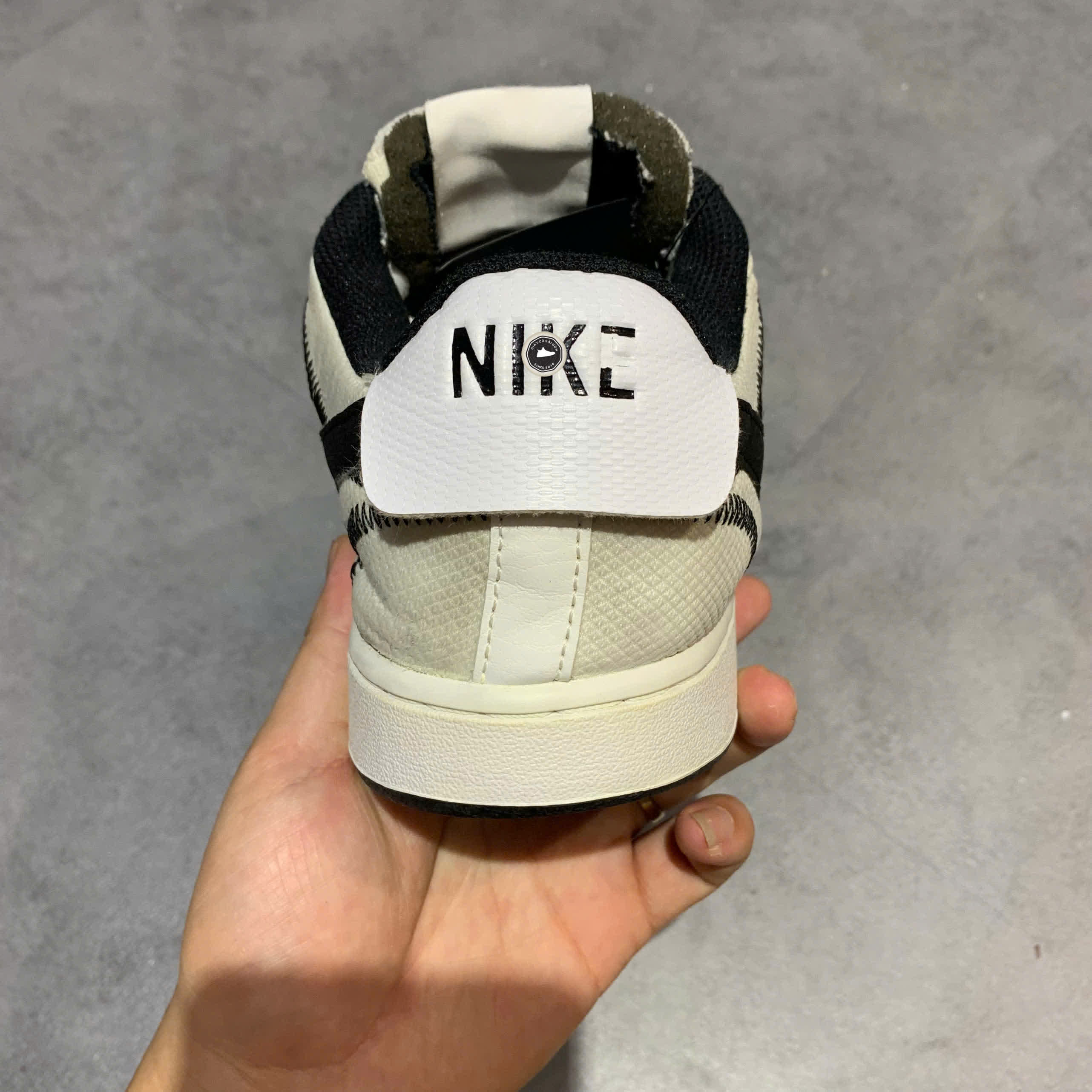 NIKE COURT VISION LOW PREMIUM 'WHITE/BLACK' CD5464-101 SIZE 42.5 – GIÀY 2HAND CHÍNH HÃNG