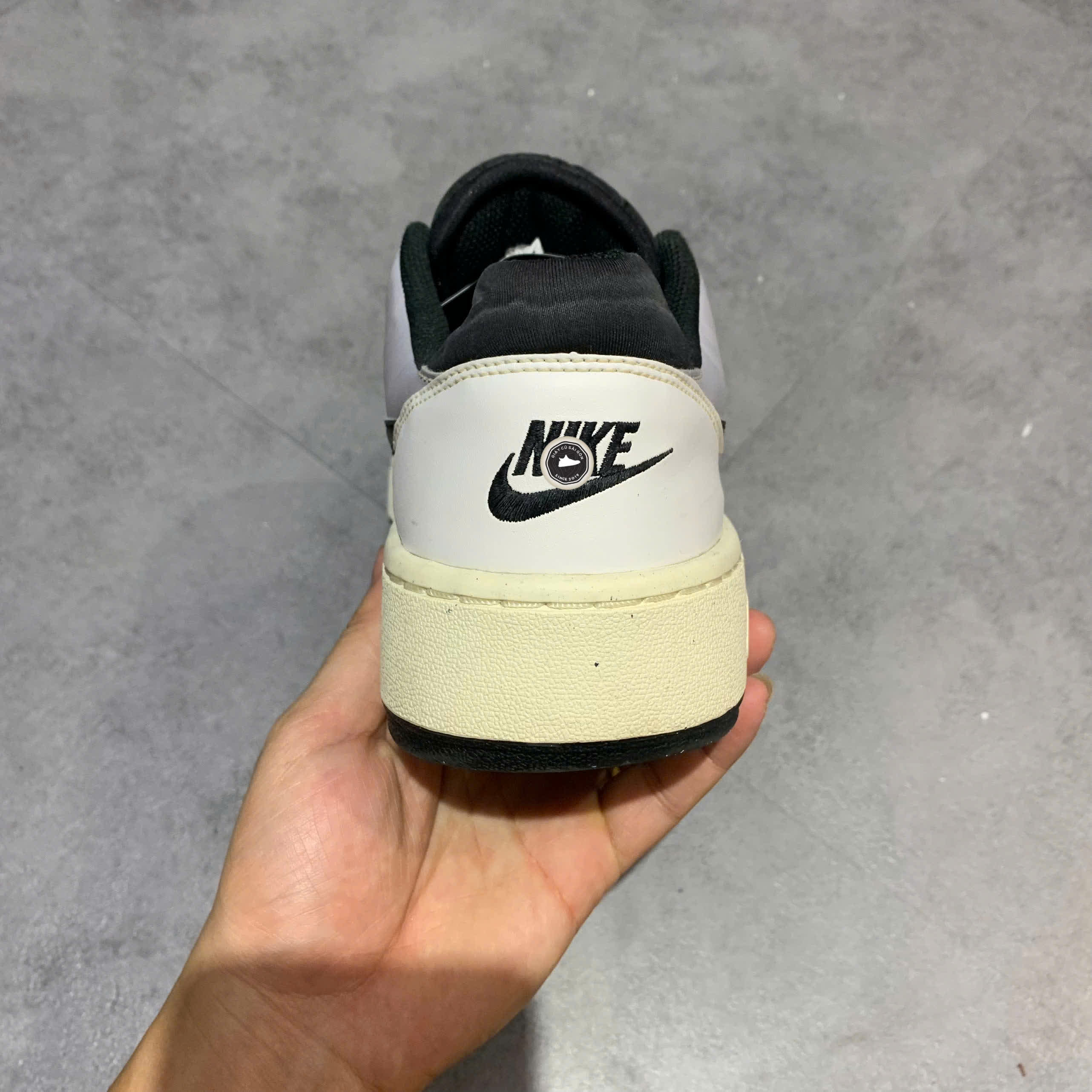 NIKE FULL FORCE LOW 'WHITE/BLACK/PEWTER' FB1362-101 SIZE 41 GIÀY 2HAND
