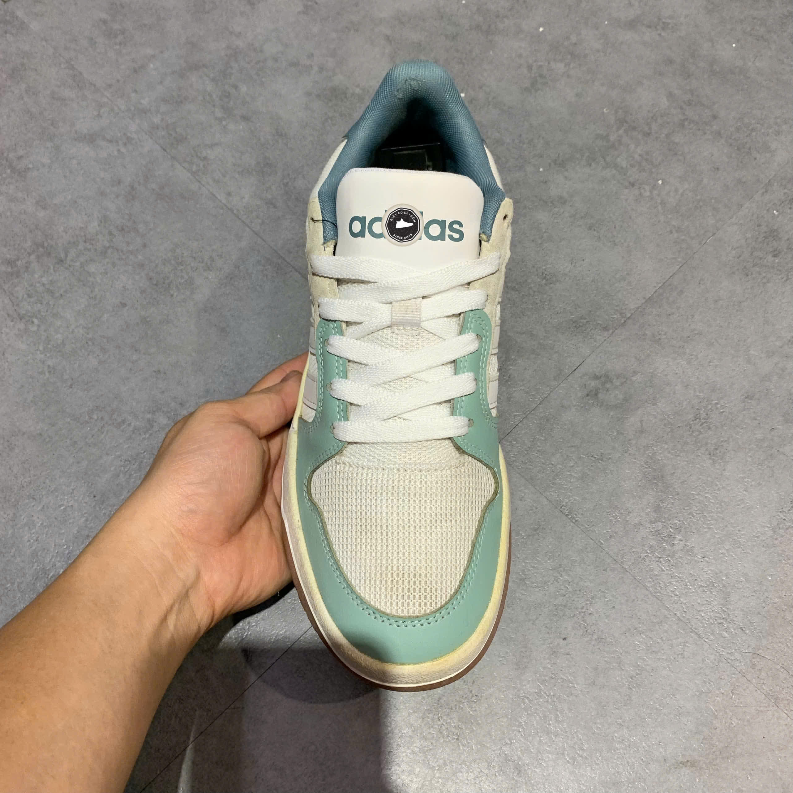 ADIDAS ENTRAP FZ1705 SIZE 41 1/3 GIÀY 2HAND CHÍNH HÃNG
