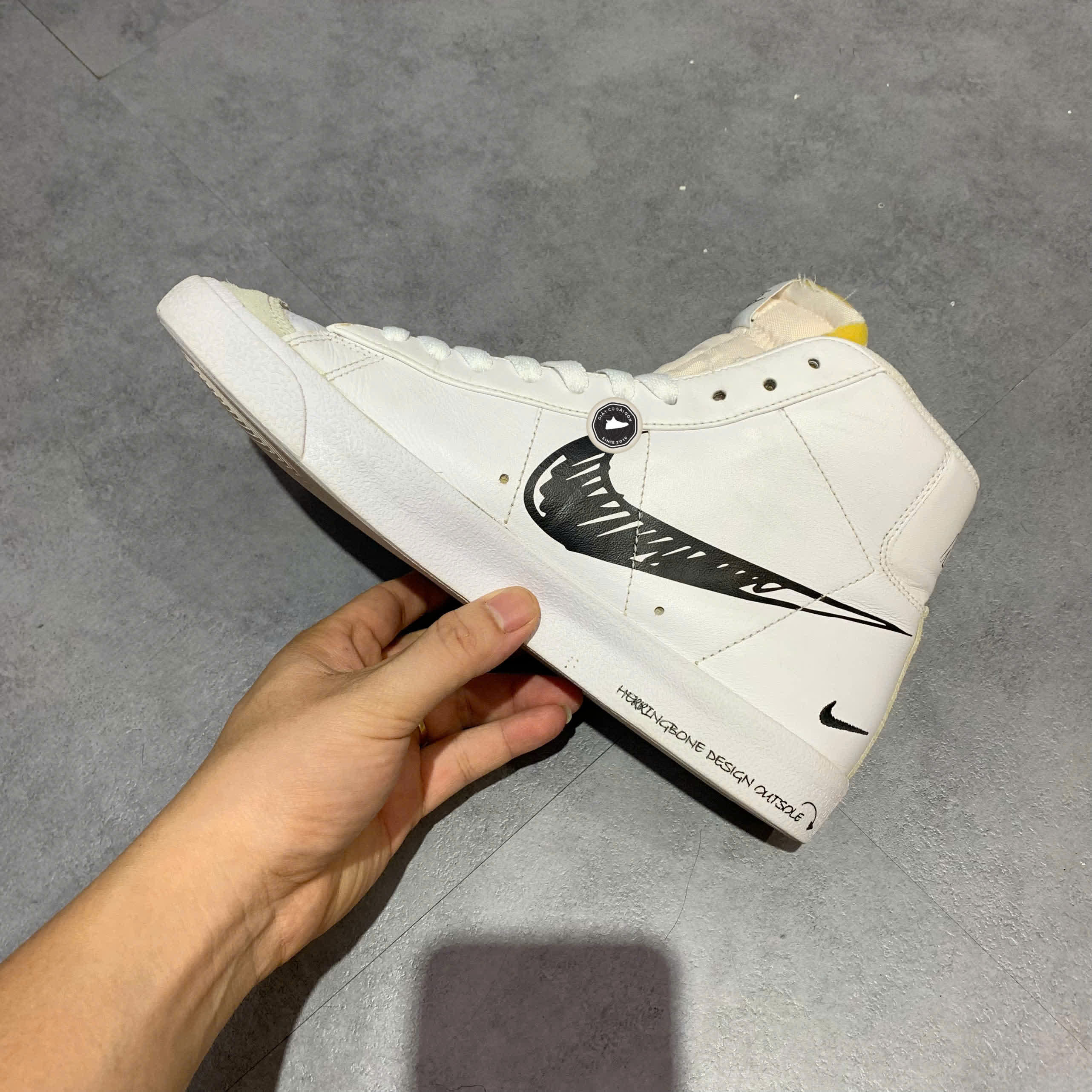 NIKE BLAZER MID ’77 SKETCH BLACK (CW7580‑101) SIZE 41 – GIÀY 2HAND CHÍNH HÃNG