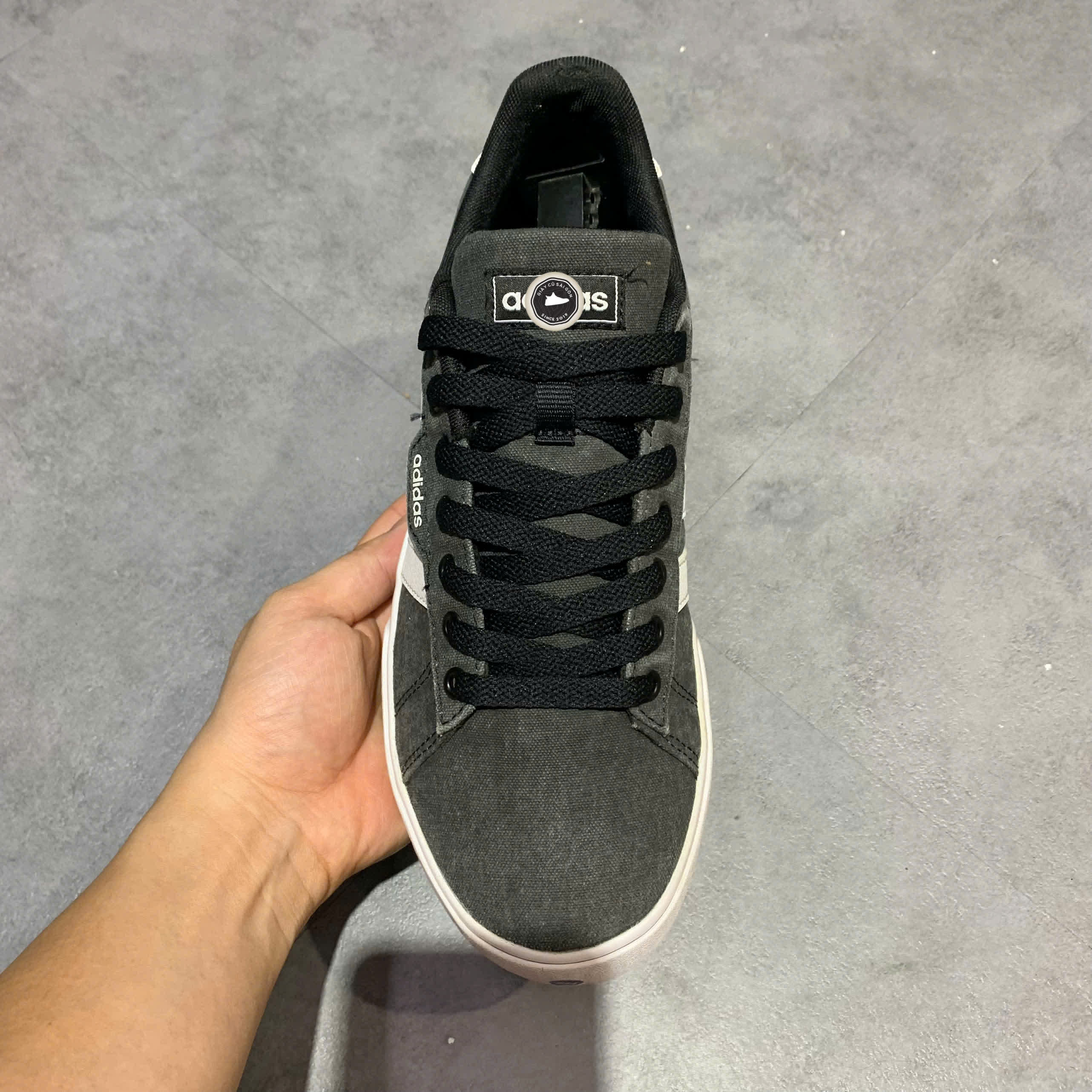 ADIDAS DAILY 3.0 'CORE BLACK CLOUD WHITE CORE BLACK' FW7033 SIZE 41 1/3 GIÀY 2HAND CHÍNH HÃNG