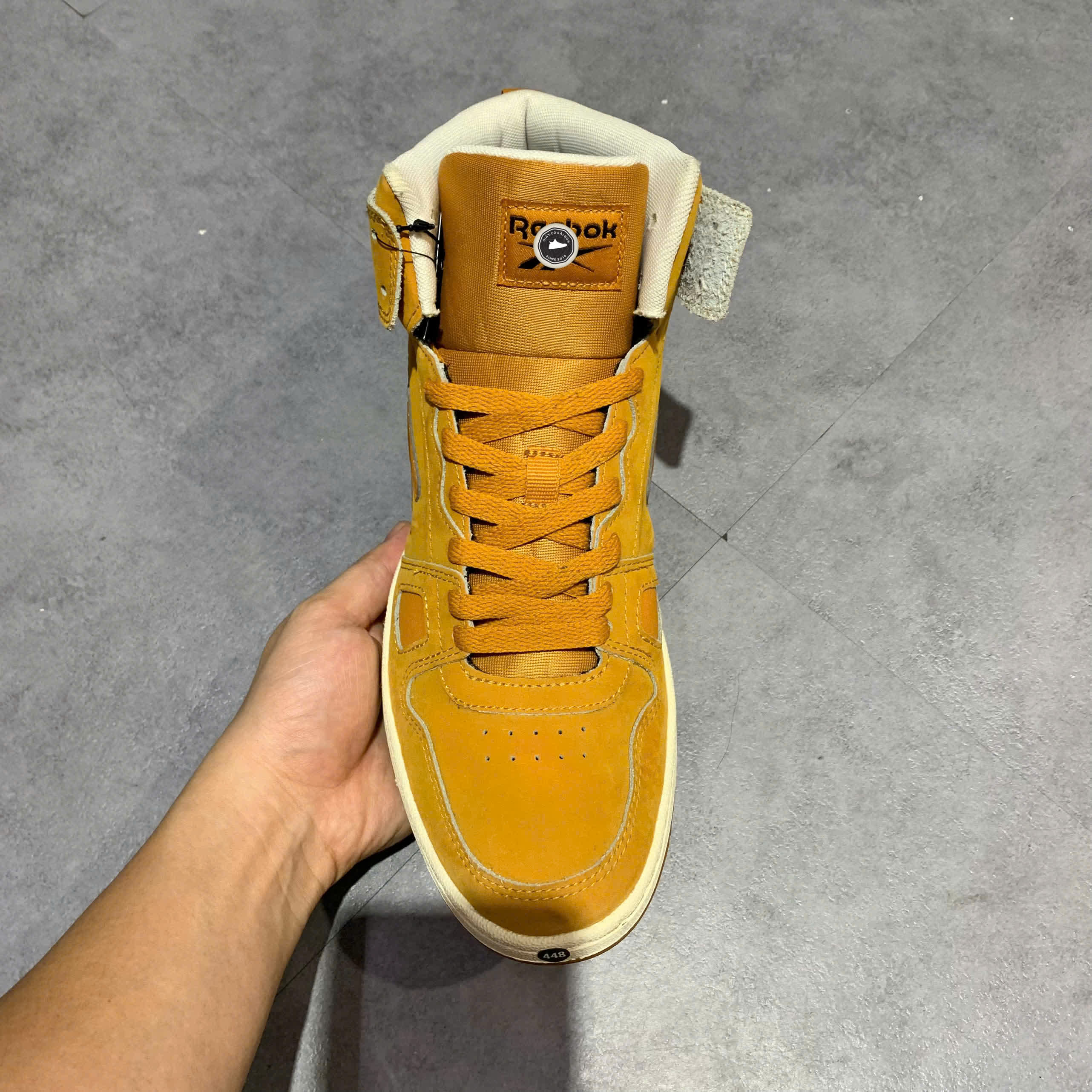 REEBOK RESONATOR MID RADIANT OCHRE GY6038 SIZE 41 GIÀY 2HAND CHÍNH HÃNG