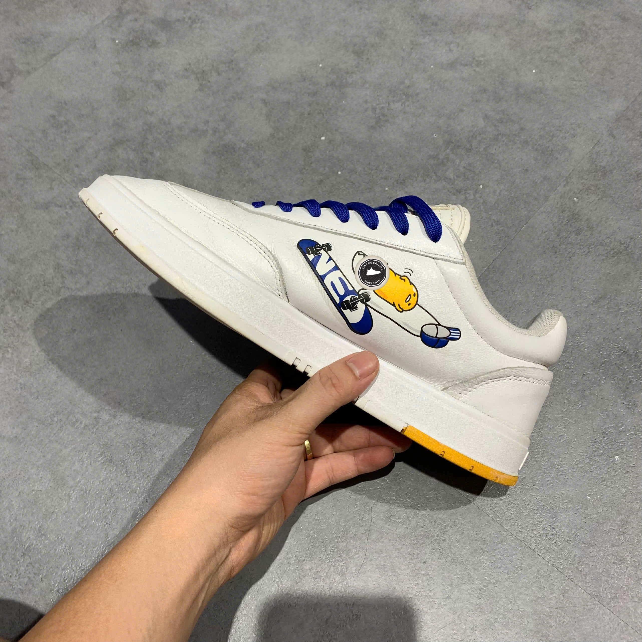 ADIDAS NEO GRADAS ‘WHITE YELLOW BLUE’ – SIZE 42 2/3 – GIÀY 2HAND