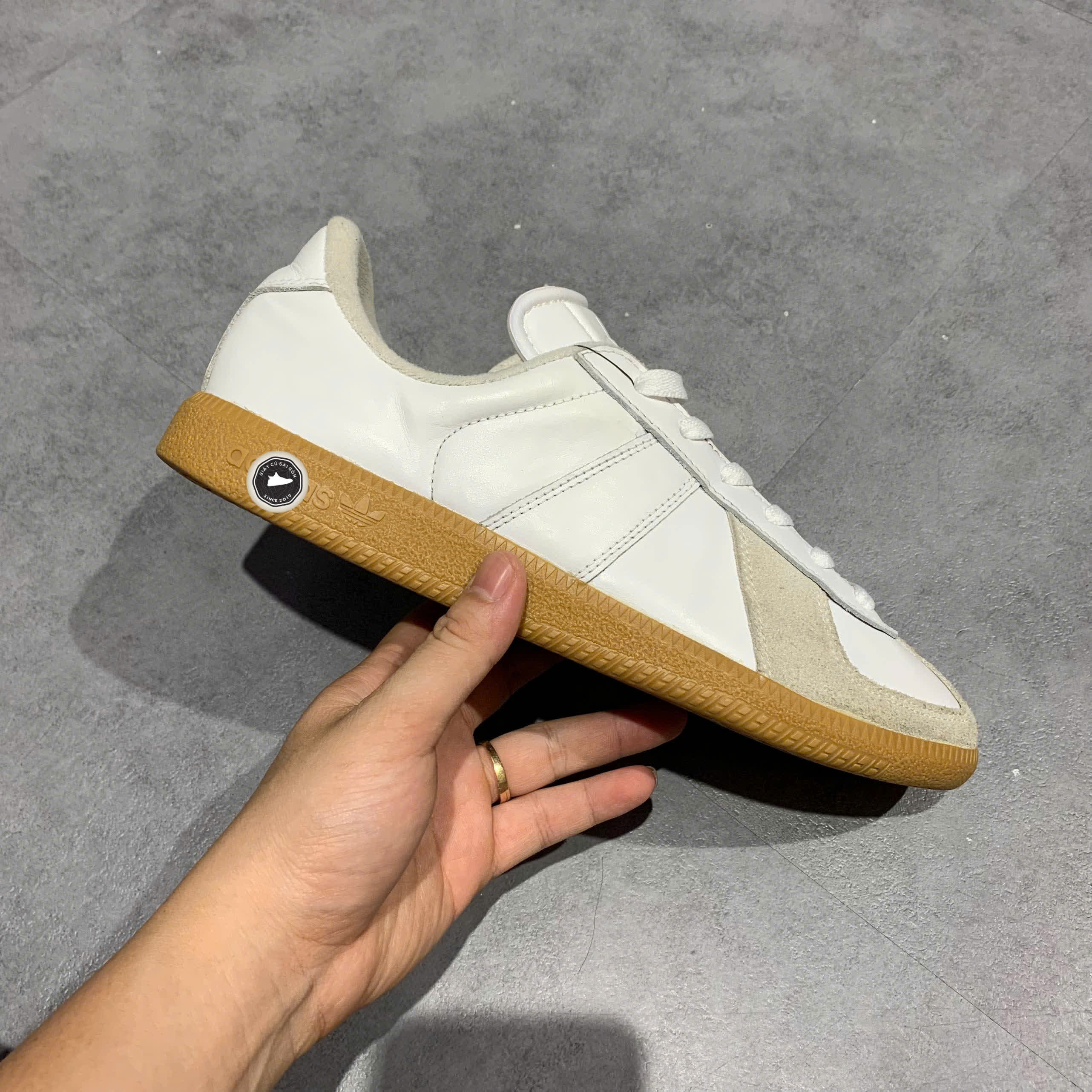 ADIDAS BW ARMY FOOTWEAR WHITE – GIÀY 2HAND CHÍNH HÃNG PVN19267
