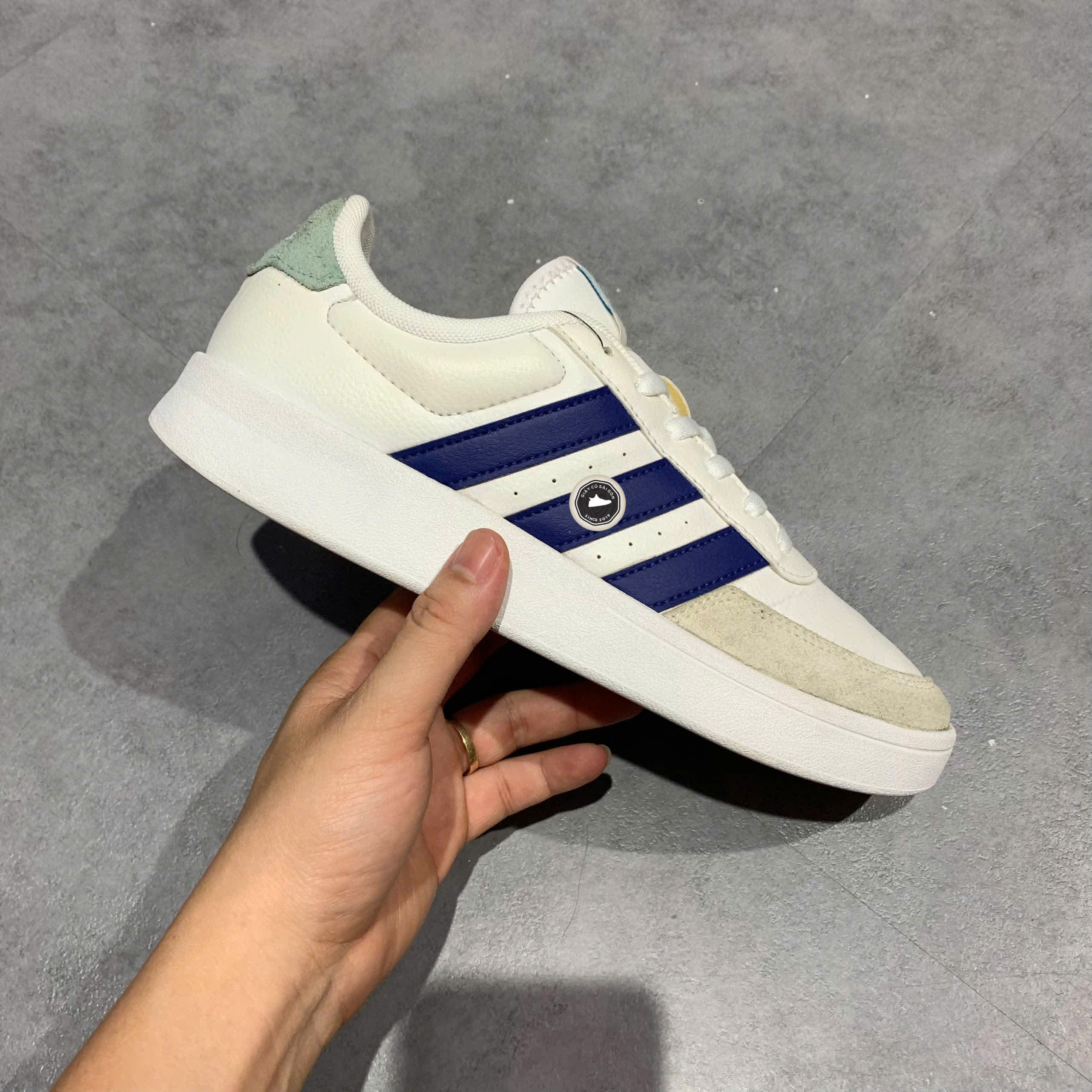 ADIDAS BREAKNET 2.0 HQ4226 GIÀY 2HAND CHÍNH HÃNG [PVN19153]