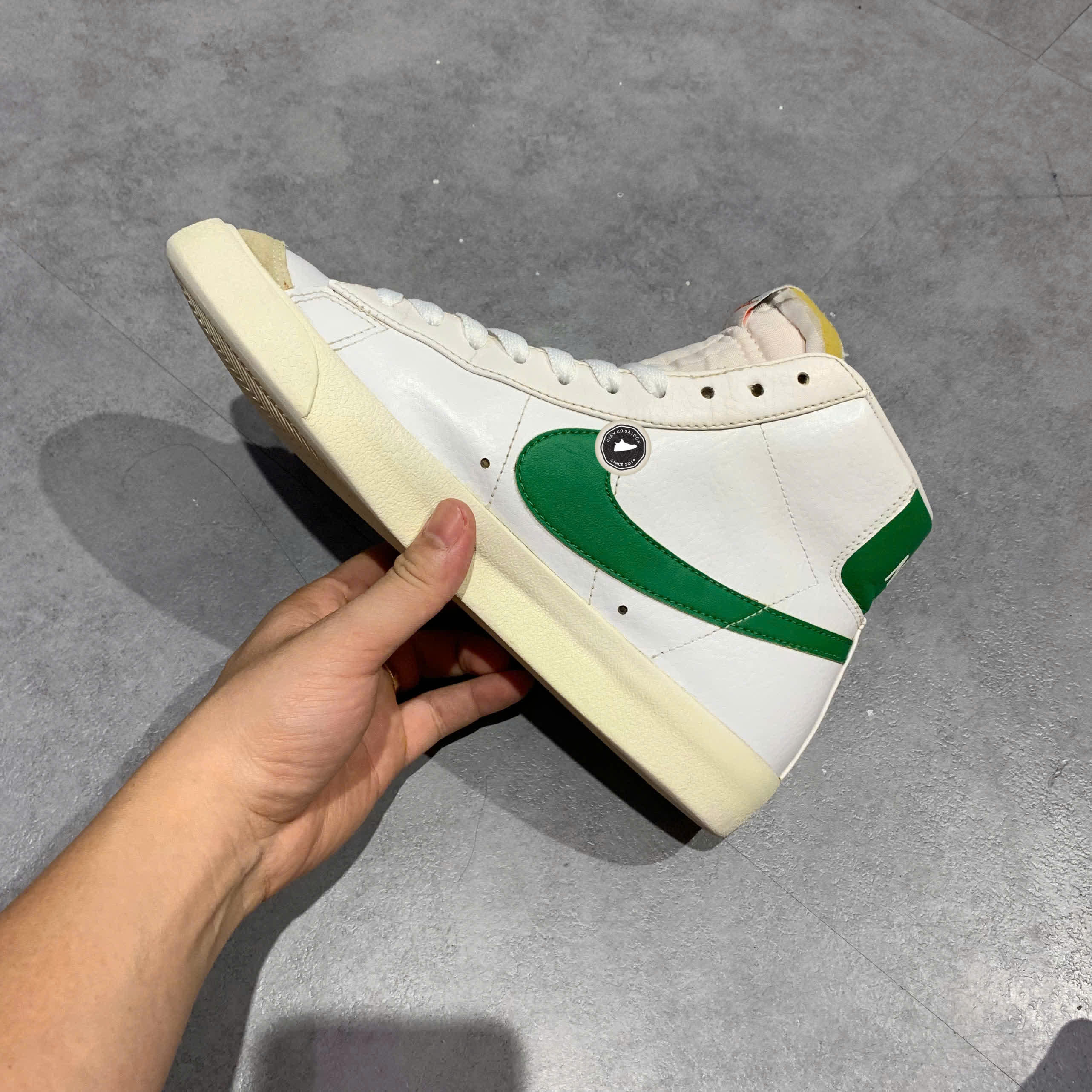 NIKE BLAZER MID ’77 VINTAGE WHITE PINE GREEN – BQ6806 115 – GIÀY 2HAND CHÍNH HÃNG [PVN19212]