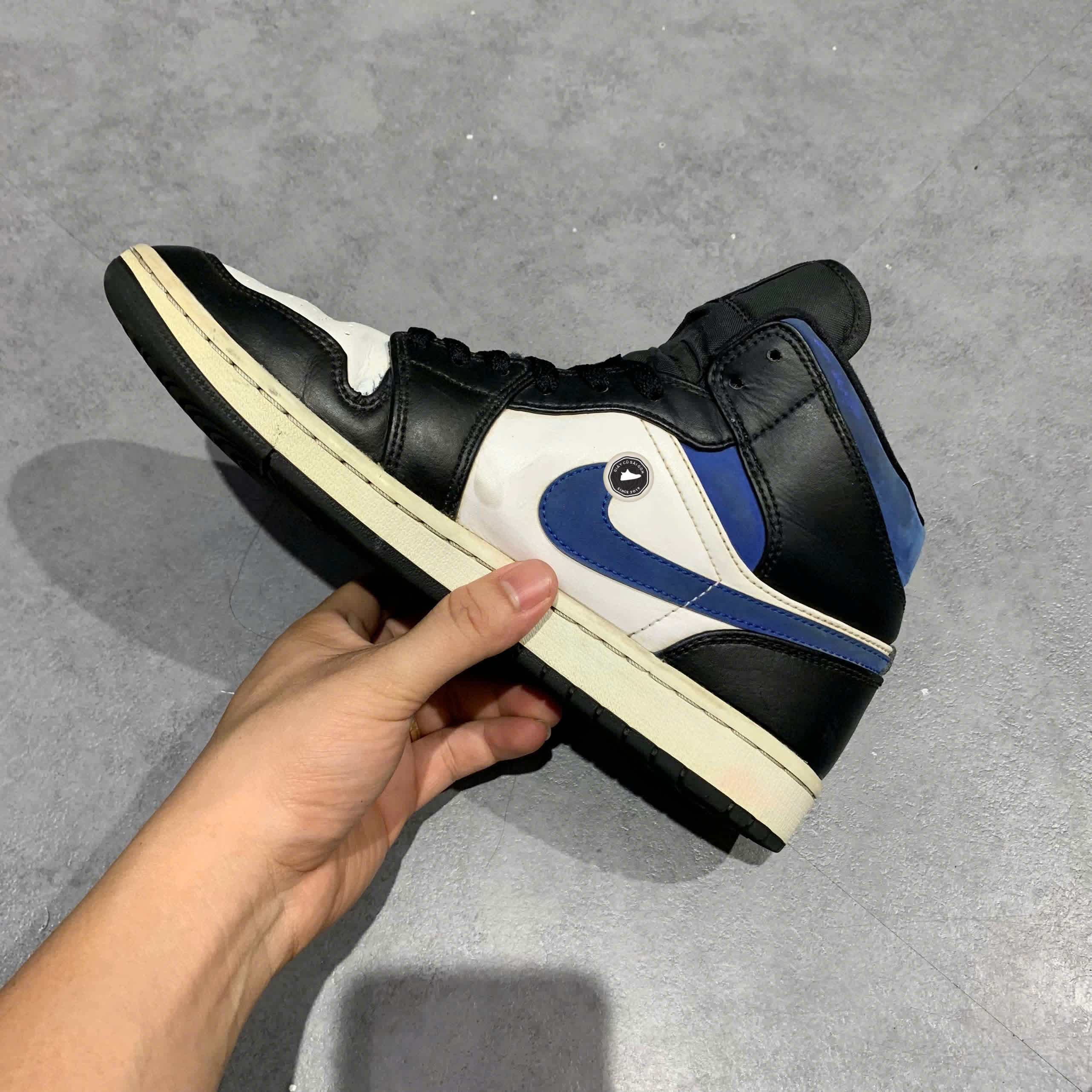 NIKE AIR JORDAN 1 MID “RACER BLUE/WHITE/BLACK” 554724 140 – GIÀY 2HAND CHÍNH HÃNG PVN19180