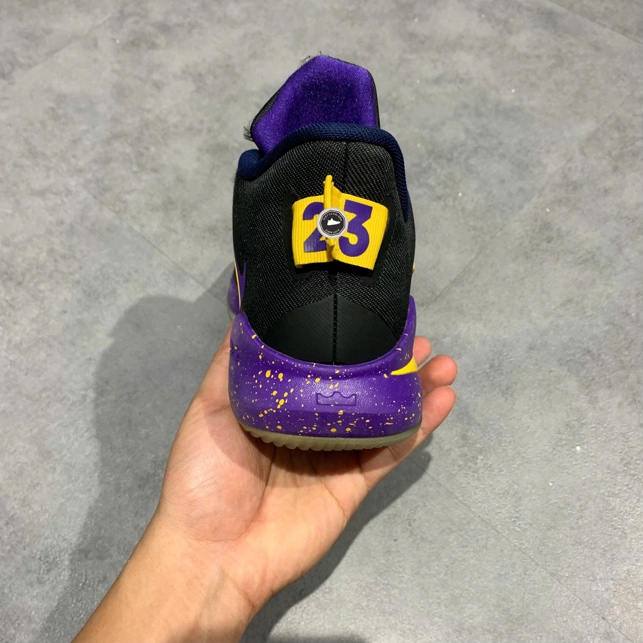 NIKE LEBRON AMBASSADOR 12 'LAKERS' BQ5436 003 GIÀY 2HAND CHÍNH HÃNG [PVN19205]