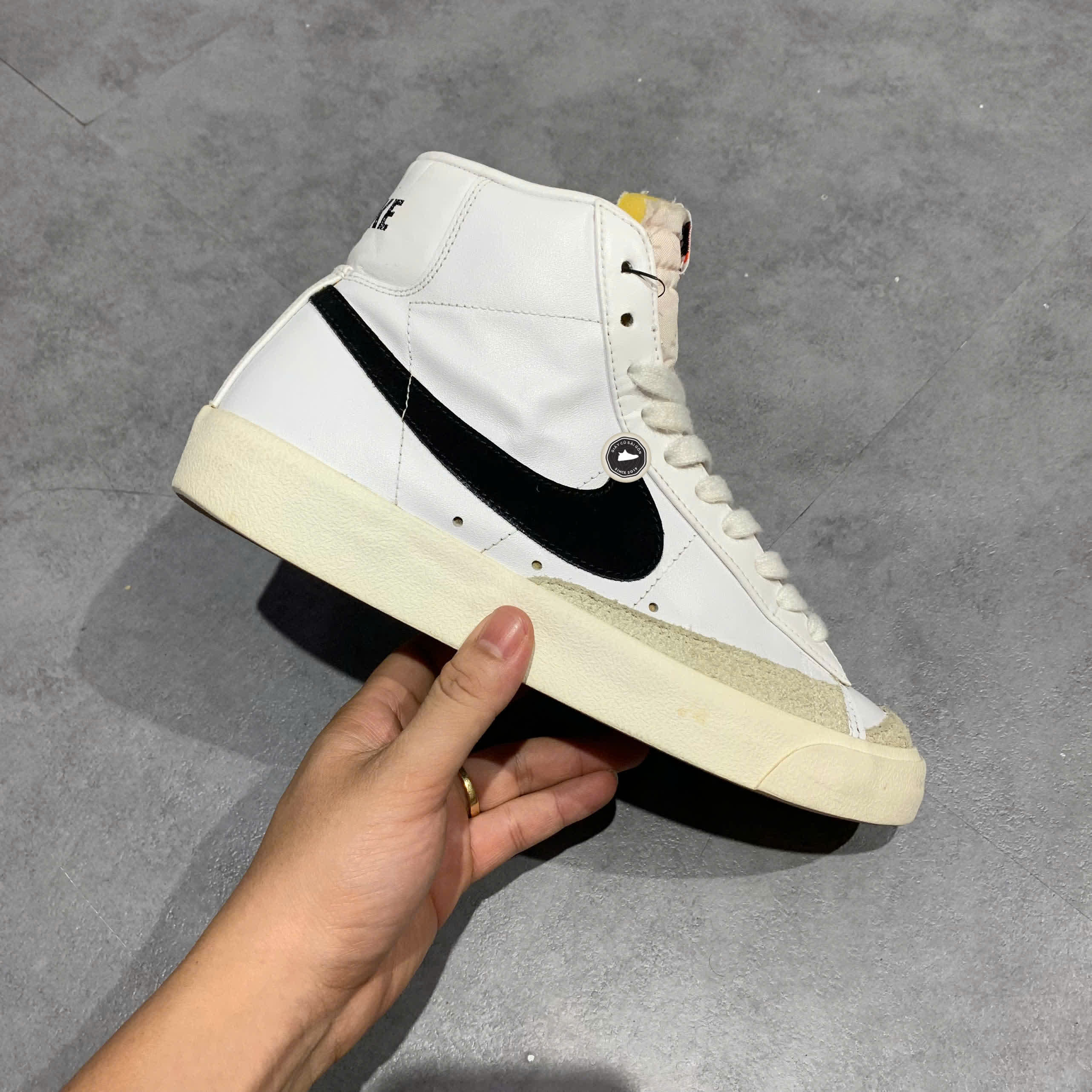 NIKE BLAZER MID ’77 VINTAGE – BQ6806 100 – GIÀY 2HAND CHÍNH HÃNG [PVN19415]