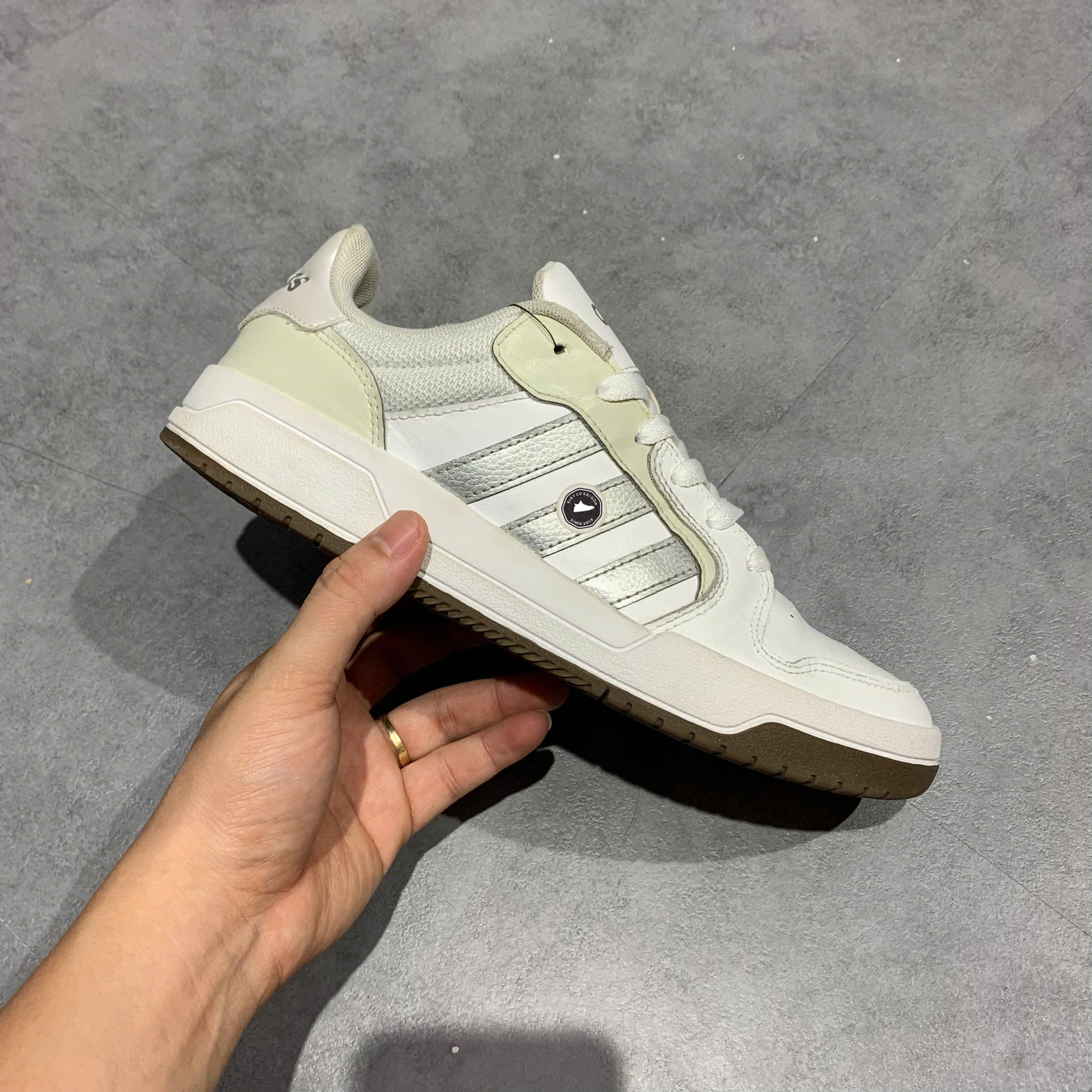 ADIDAS ENTRAP LOW TRAINER WHITE SILVER JP9959 – GIÀY 2HAND CHÍNH HÃNG PVN19259