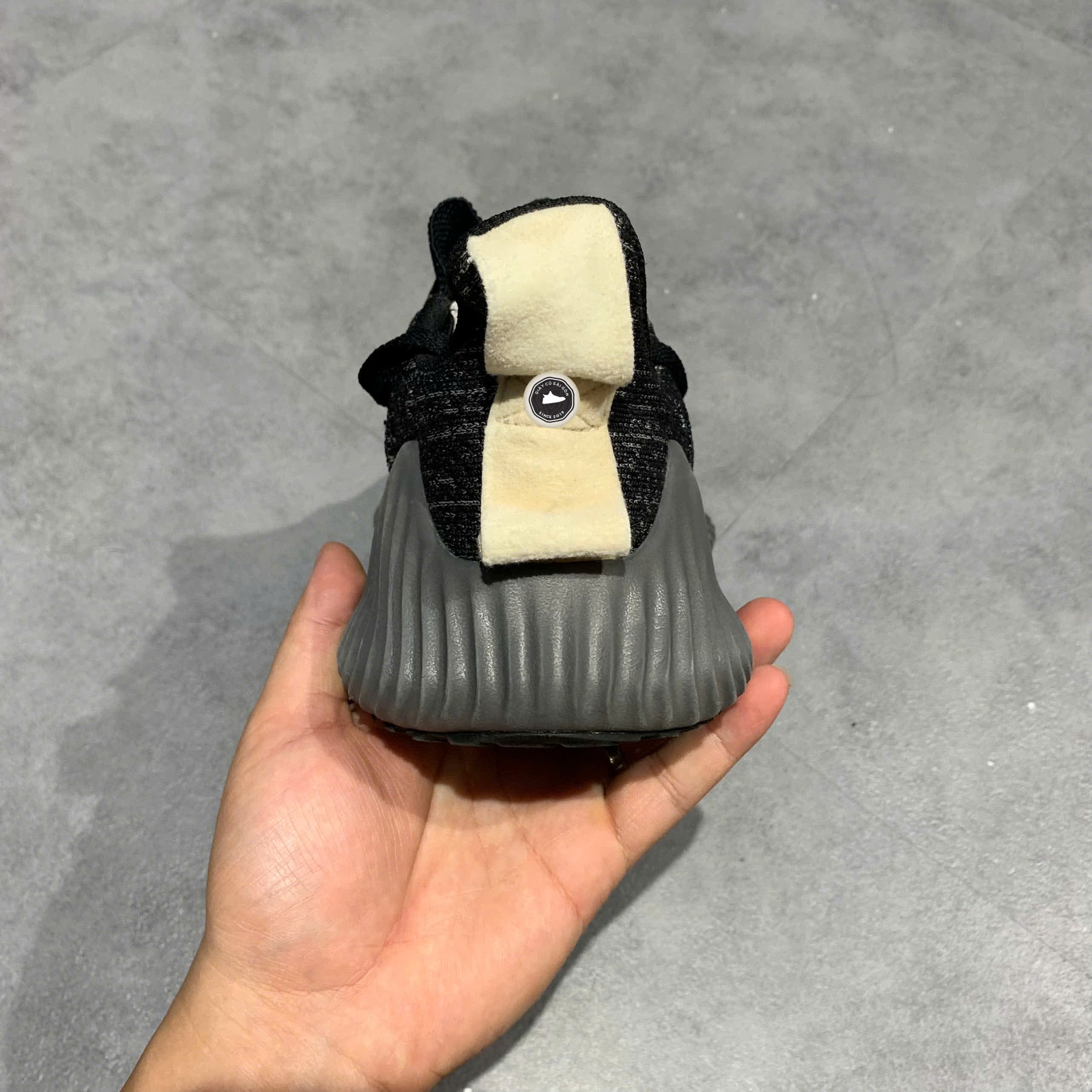 ADIDAS ALPHABOUNCE TRAINER CORE BLACK – BB9250 – GIÀY 2HAND CHÍNH HÃNG [PVN19298]