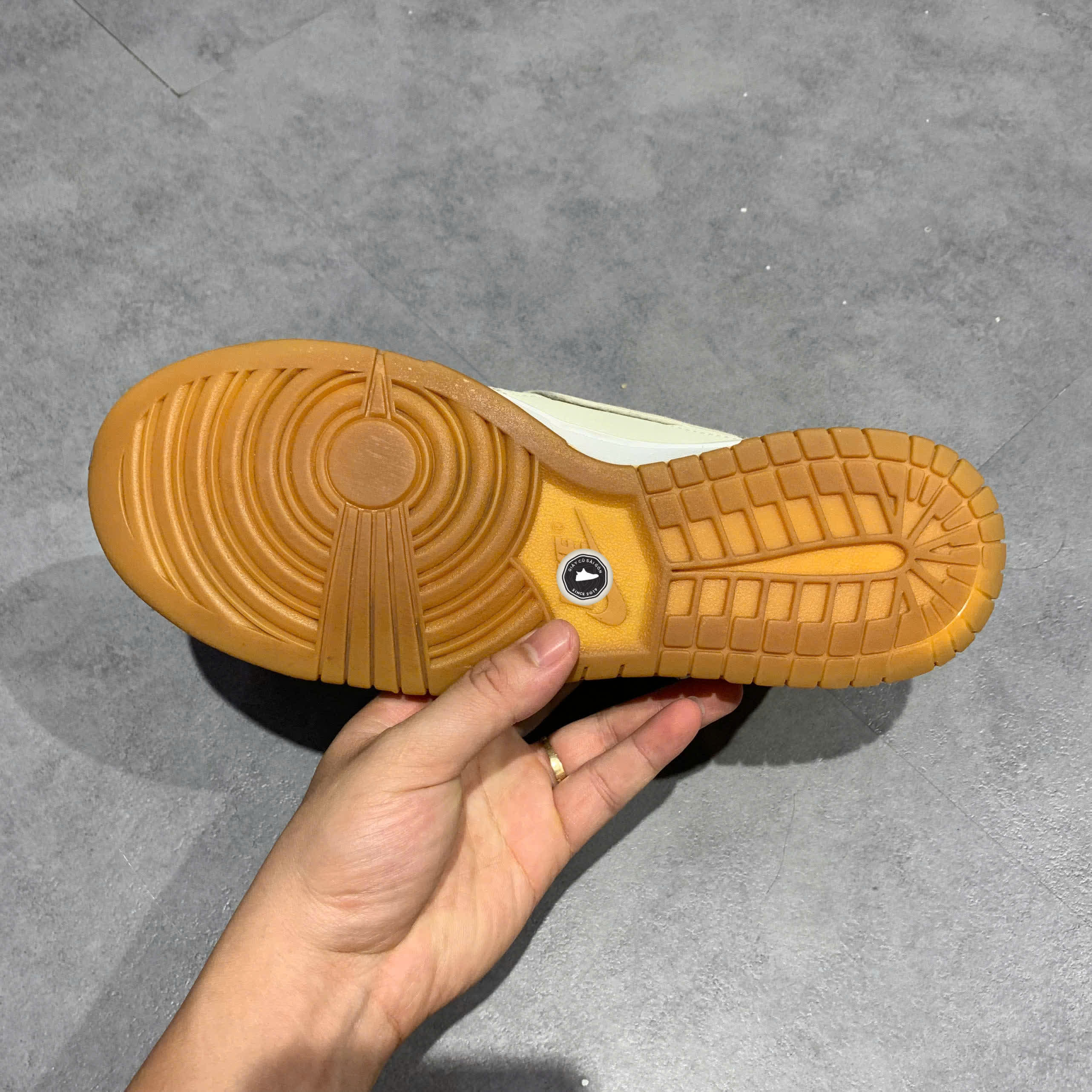 NIKE DUNK LOW SCRAP SEA GLASS DB0500 100 – GIÀY 2HAND CHÍNH HÃNG PVN19182