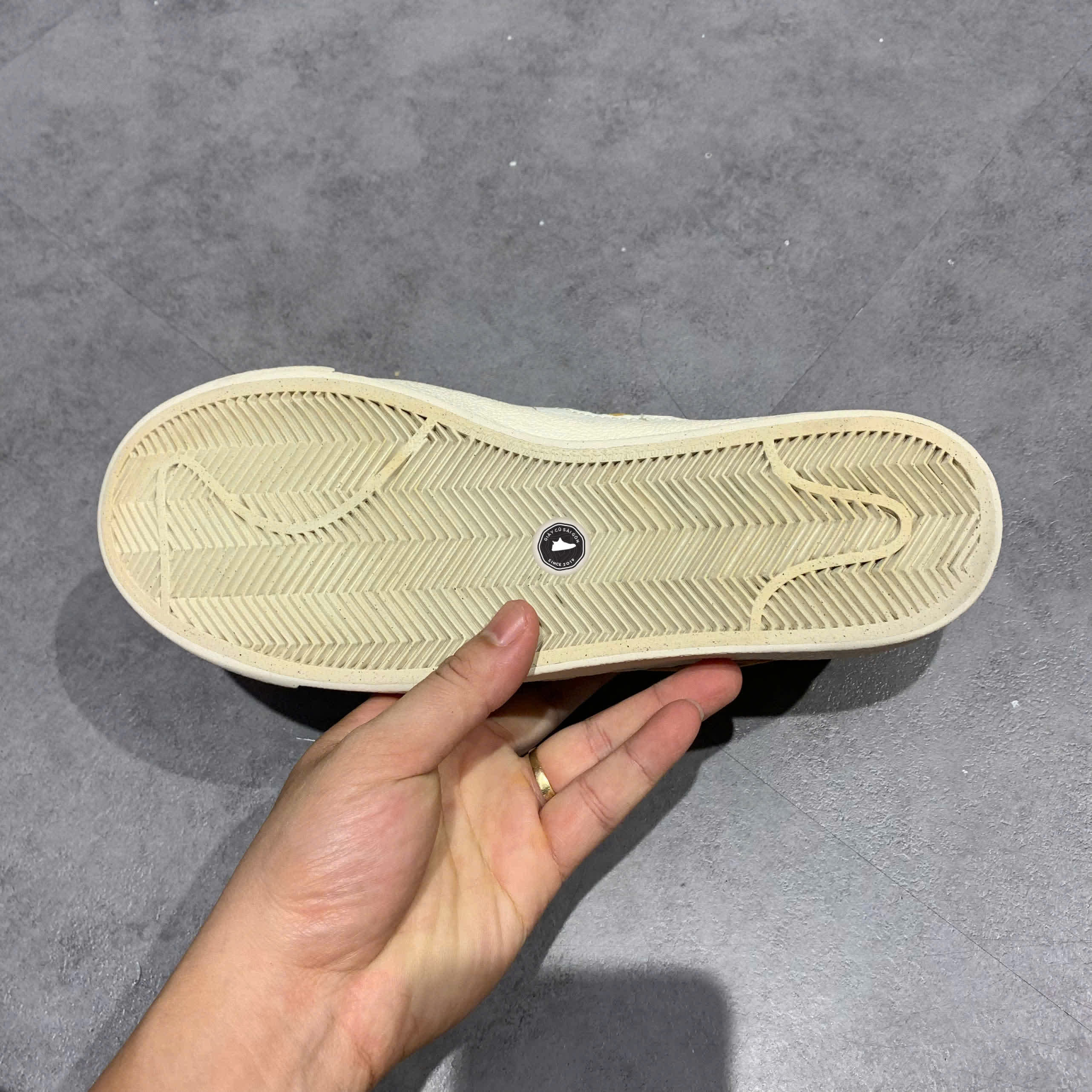 NIKE BLAZER LOW ’77 SE NEXT NATURE “SUN CLUB” – DM0210‑100 – GIÀY 2HAND CHÍNH HÃNG [PVN194?]