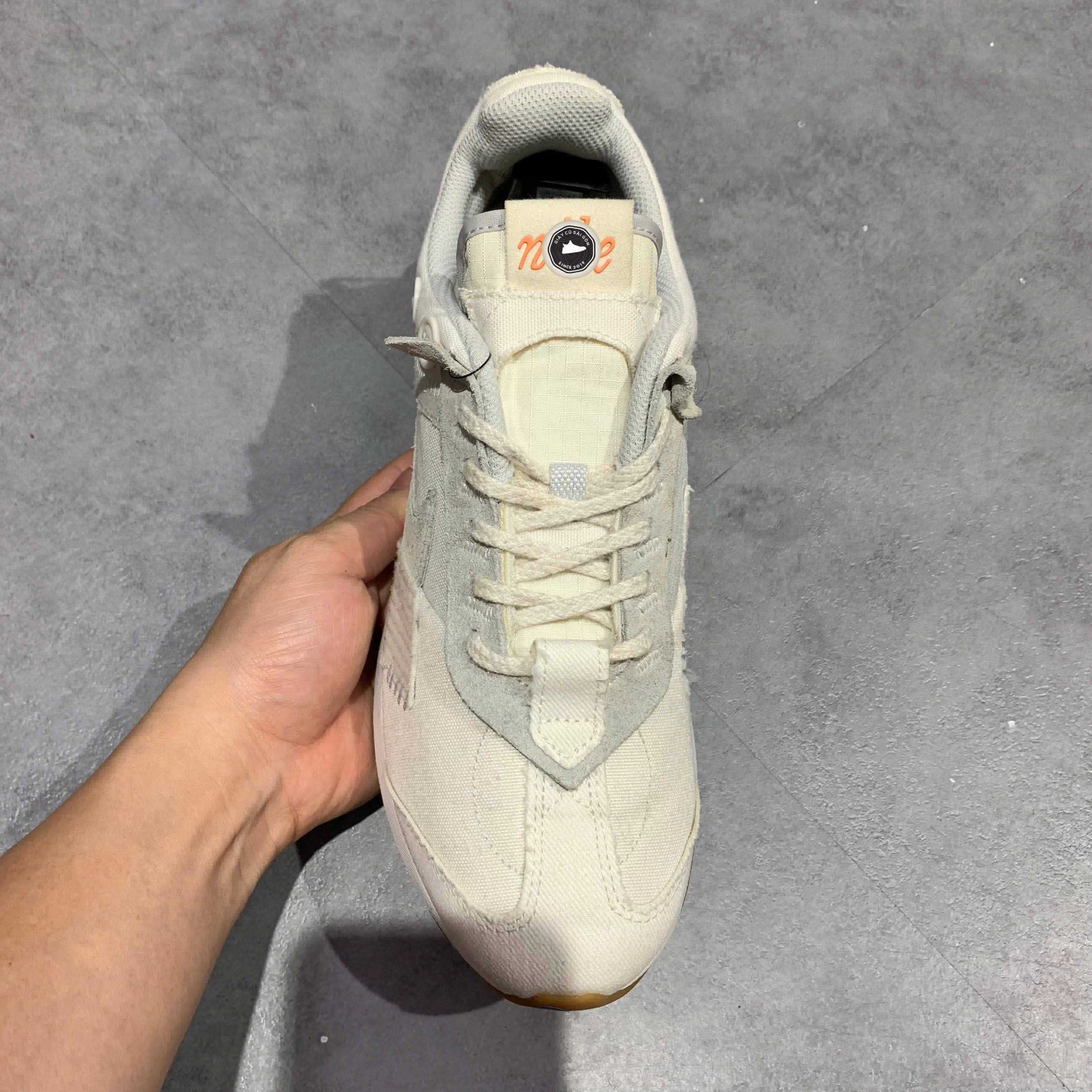 NIKE AIR MAX PRE‑DAY 'VOODOO PHOTON DUST GUM' – DR1007‑011 – GIÀY 2HAND CHÍNH HÃNG [PVN19466]