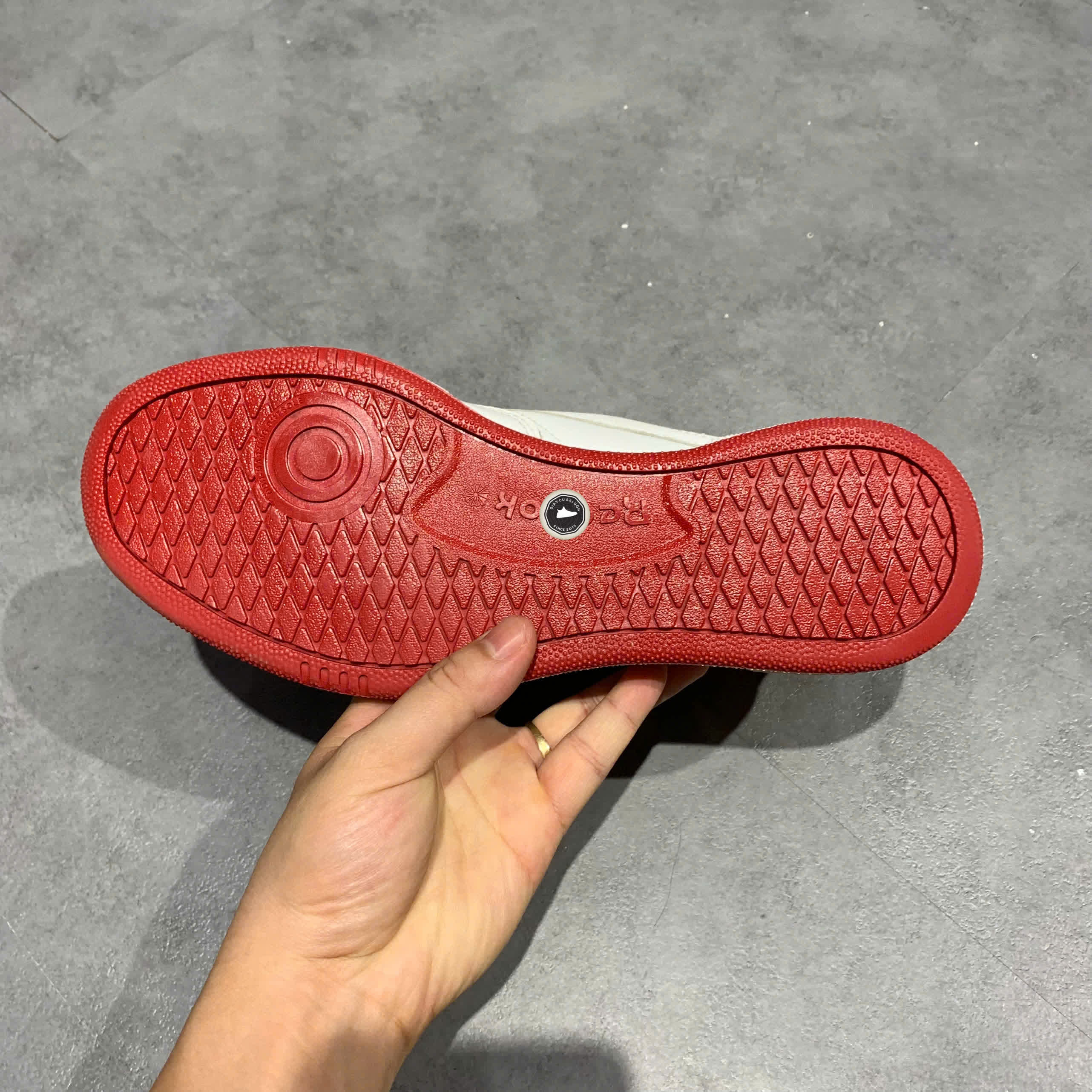 REEBOK CLUB C 85 ‘WHITE/RED’ – FY9424 – GIÀY 2HAND CHÍNH HÃNG [PVN19229]