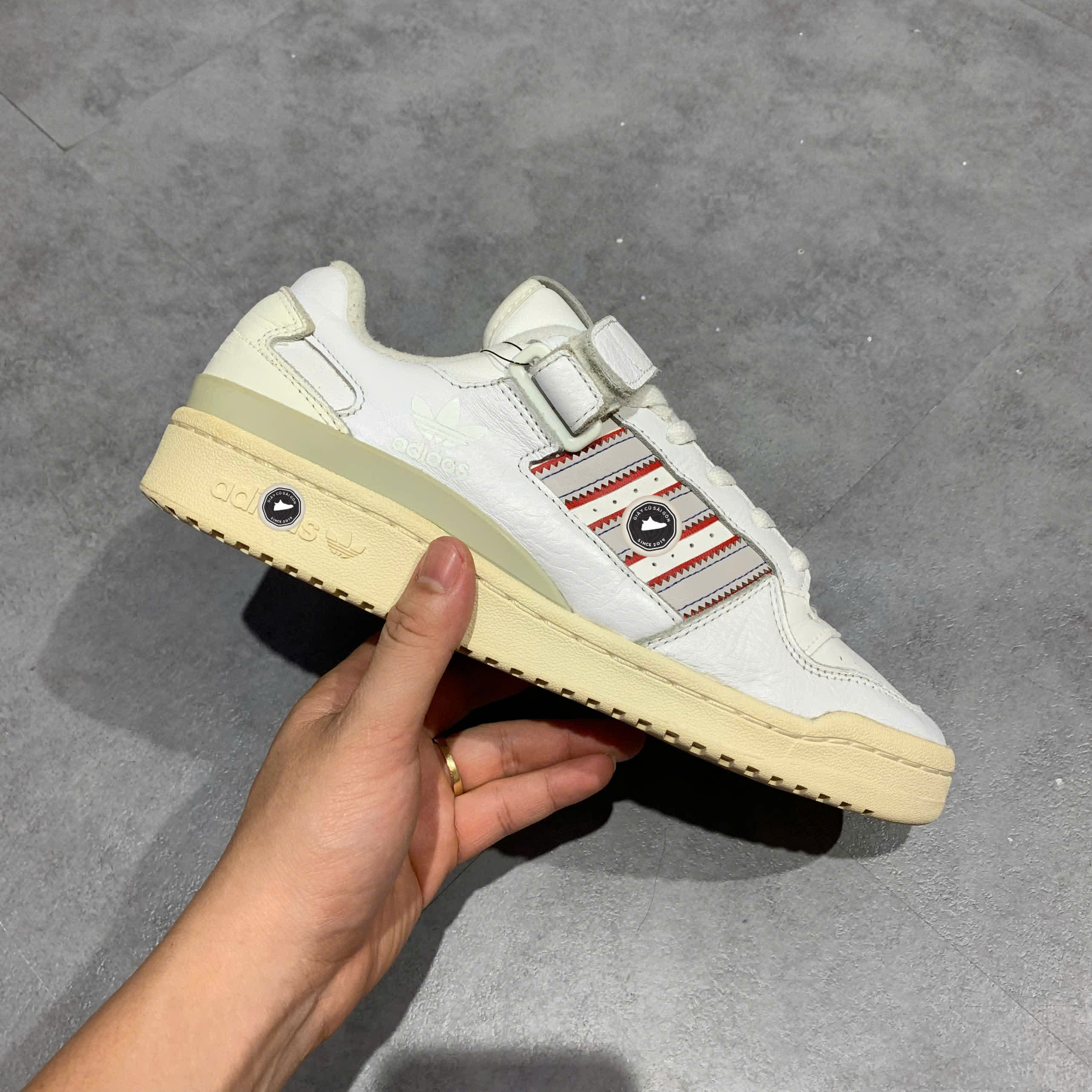 ADIDAS FORUM LOW “WHITE GREY RED” H03424 – GIÀY 2HAND CHÍNH HÃNG PVN19492