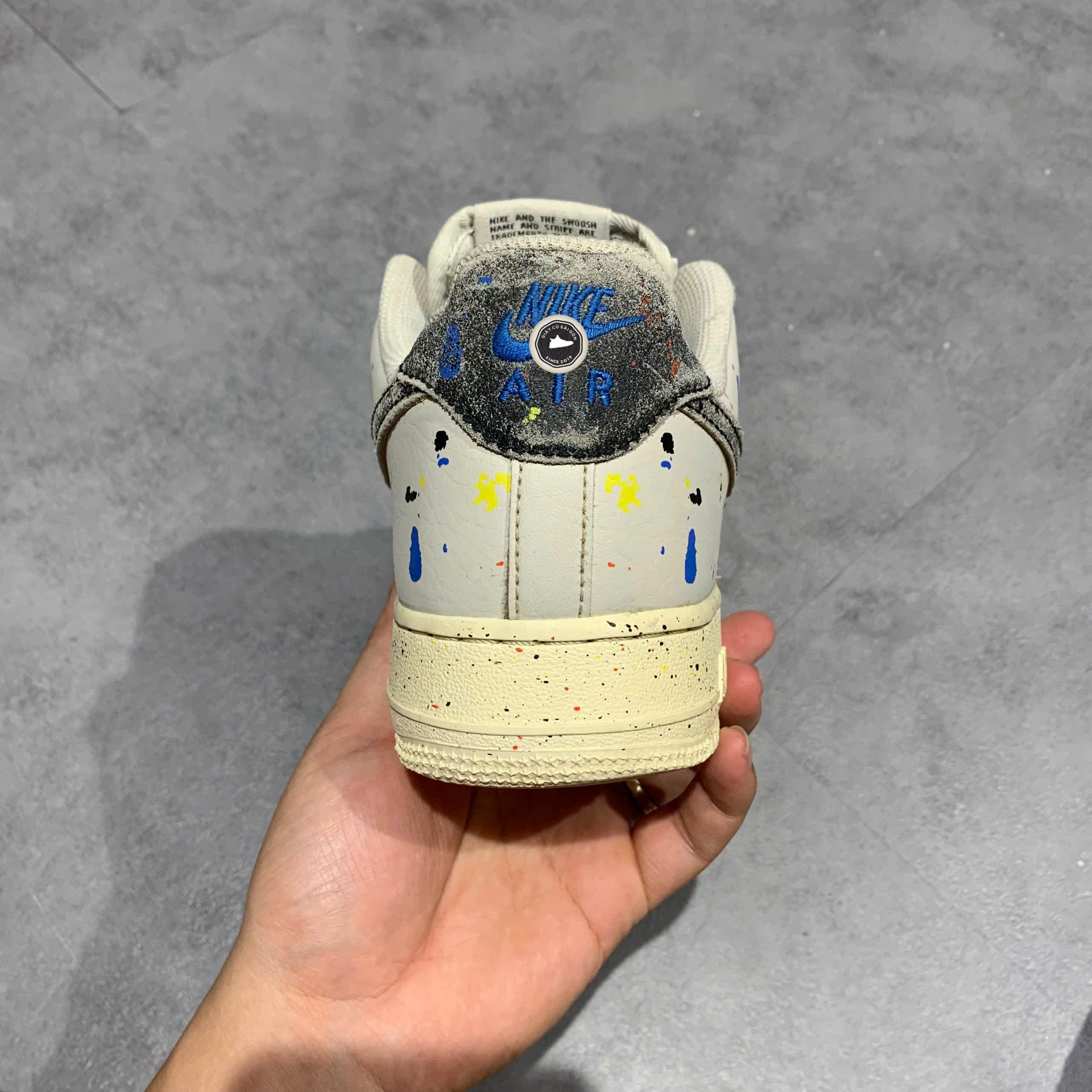 NIKE AIR FORCE 1 ’07 LV8 PAINT SPLATTER CZ0339 001 – GIÀY 2HAND CHÍNH HÃNG PVN19465