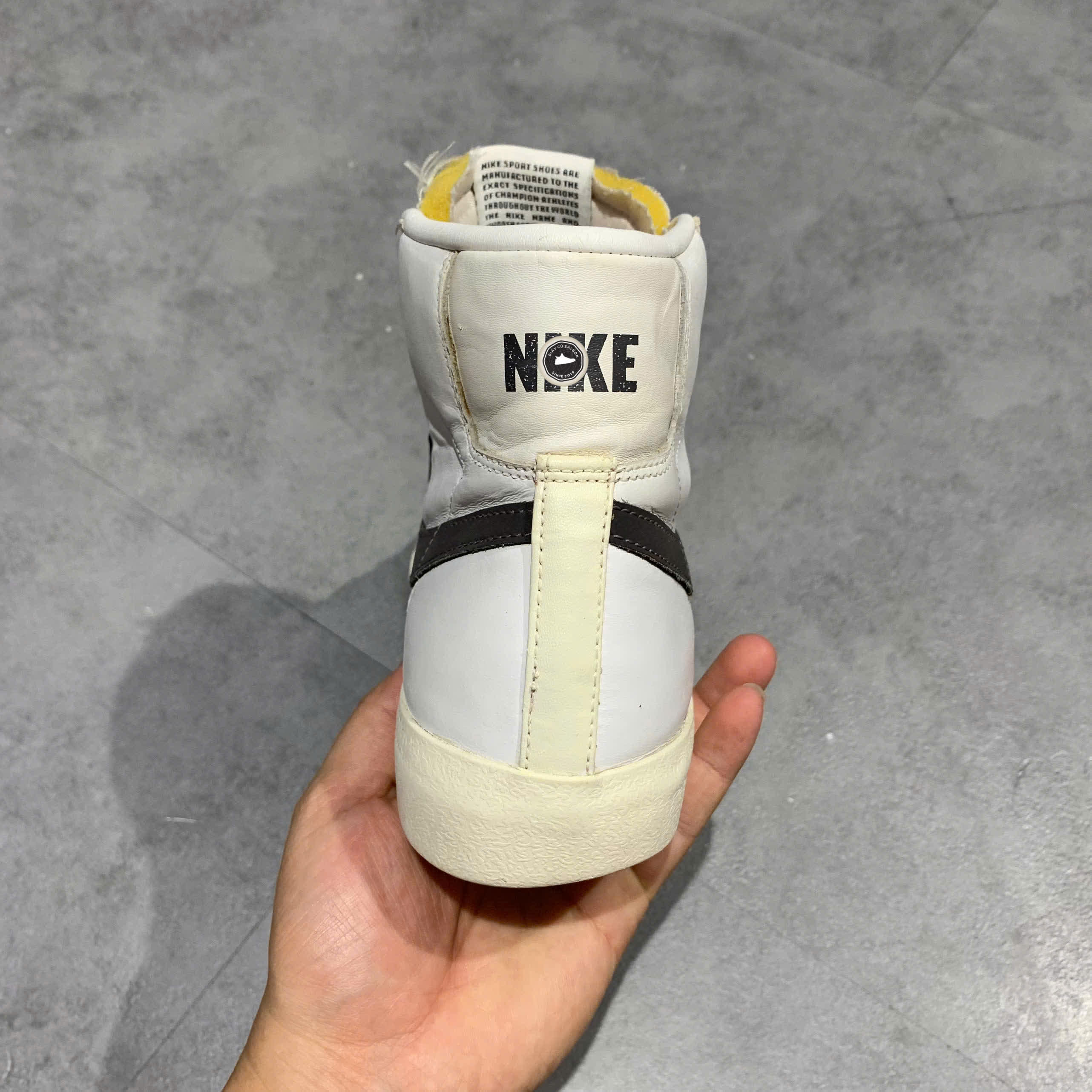 NIKE BLAZER MID ’77 VINTAGE BQ6806 104 GIÀY 2HAND CHÍNH HÃNG [PVN19238]