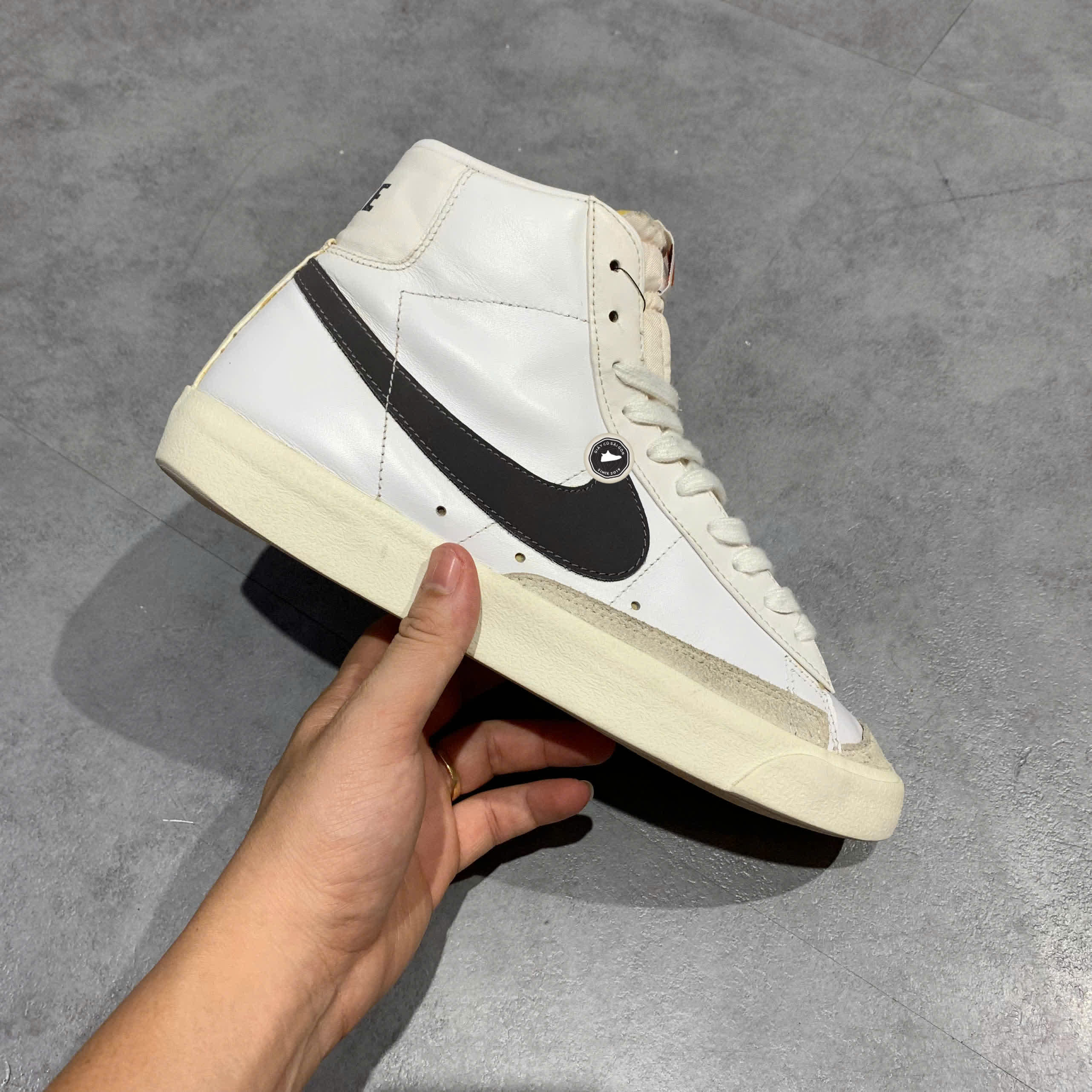 NIKE BLAZER MID ’77 VINTAGE BQ6806 104 GIÀY 2HAND CHÍNH HÃNG [PVN19238]