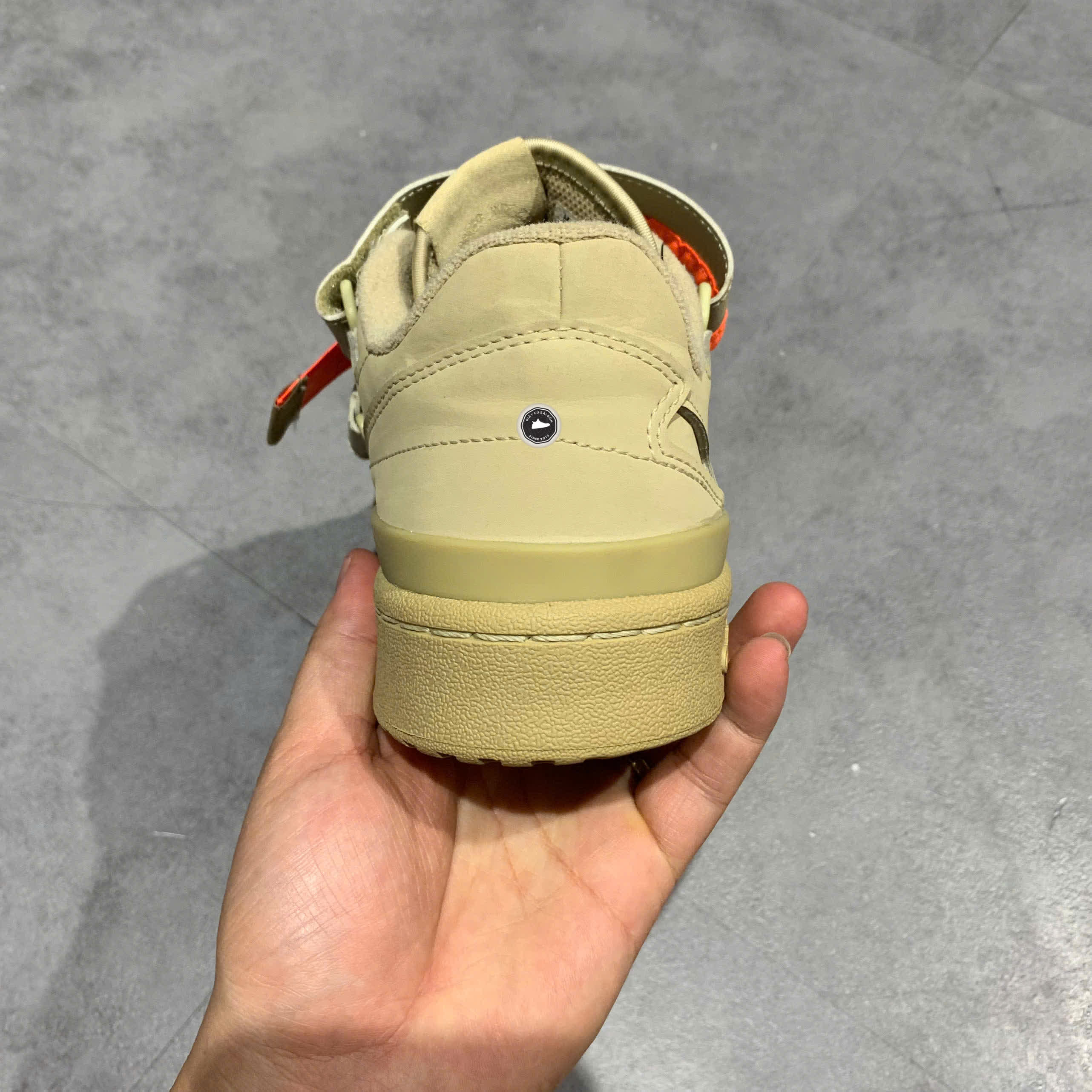 ADIDAS FORUM LOW STRAP “TAUPE OXIDE” GX3658 – GIÀY 2HAND CHÍNH HÃNG PVN19253