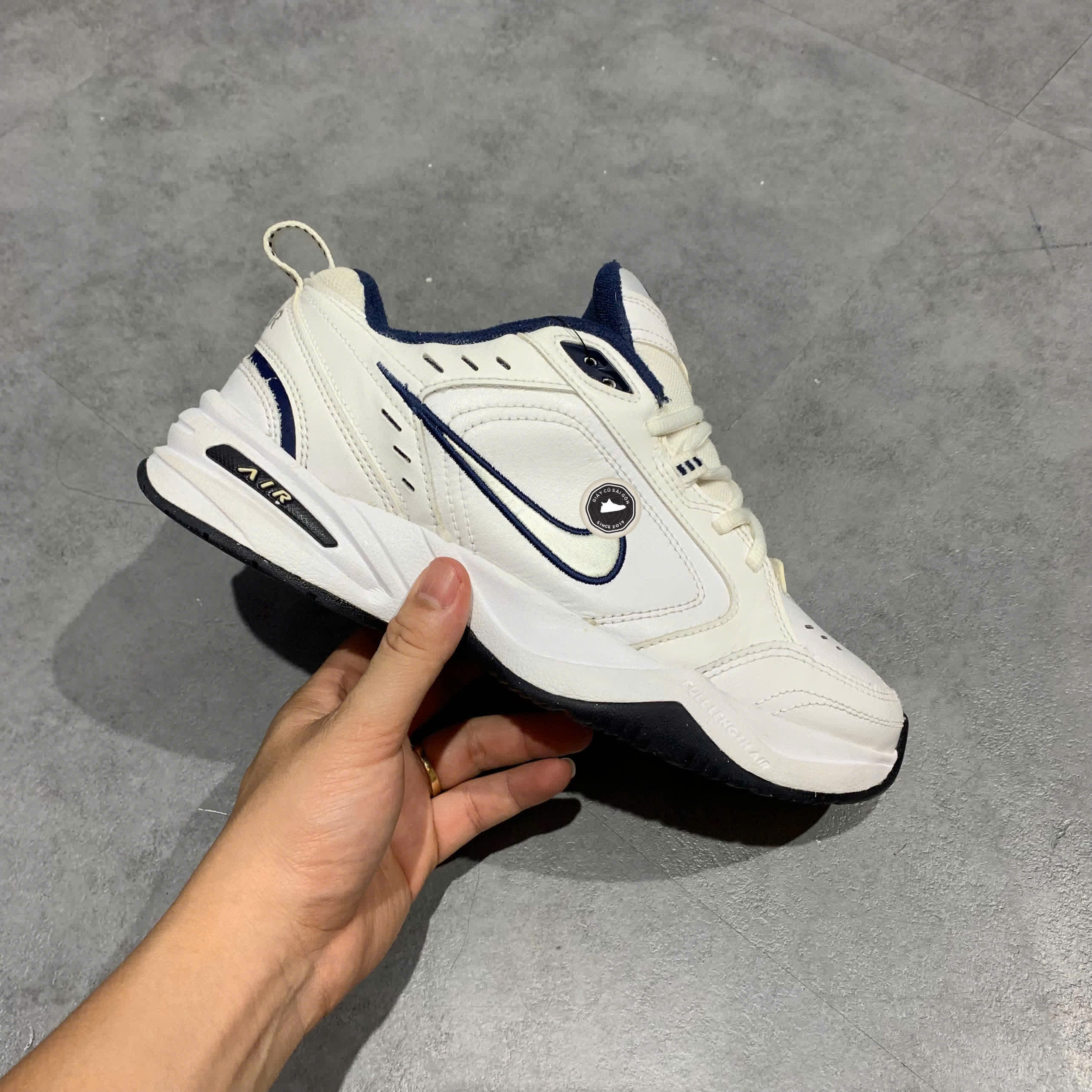 NIKE AIR MONARCH IV – 415445 102 SIZE 40.5 – GIÀY 2HAND CHÍNH HÃNG