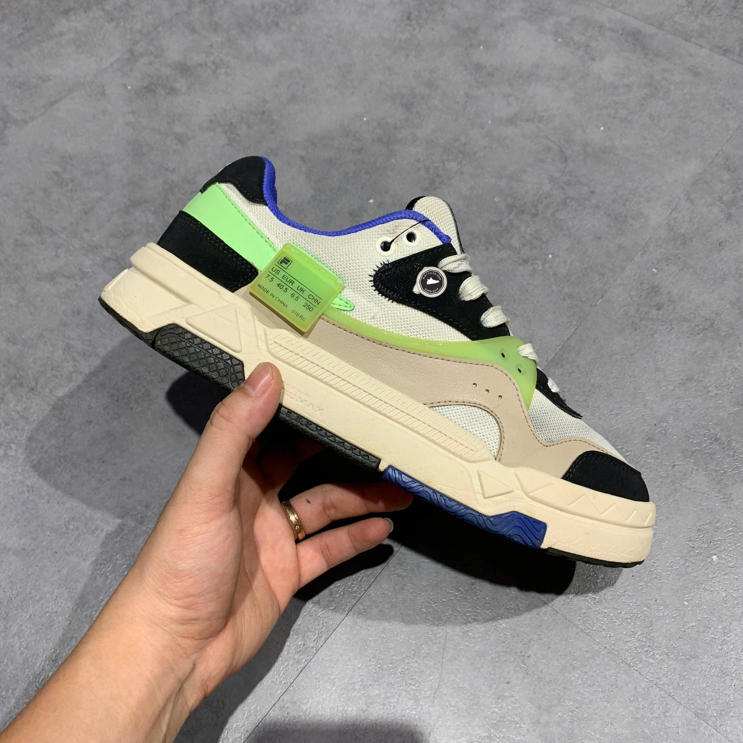 Chọn Size Giày Fila Fila Ray Size Guide Fila RAY TRACER TR2 White