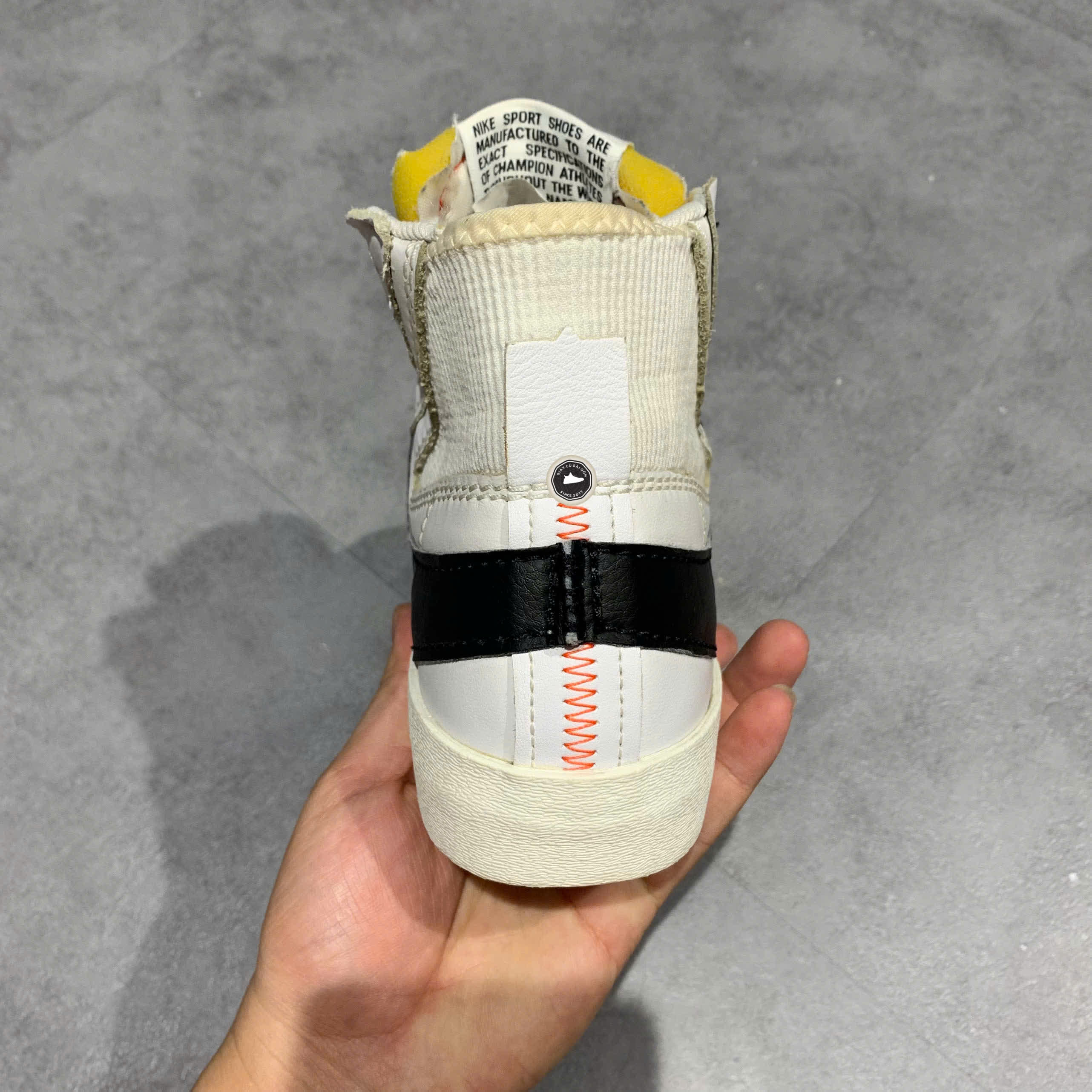 NIKE BLAZER MID ’77 JUMBO WHITE/WHITE/SAIL/BLACK – SIZE 40 – GIÀY 2HAND CHÍNH HÃNG