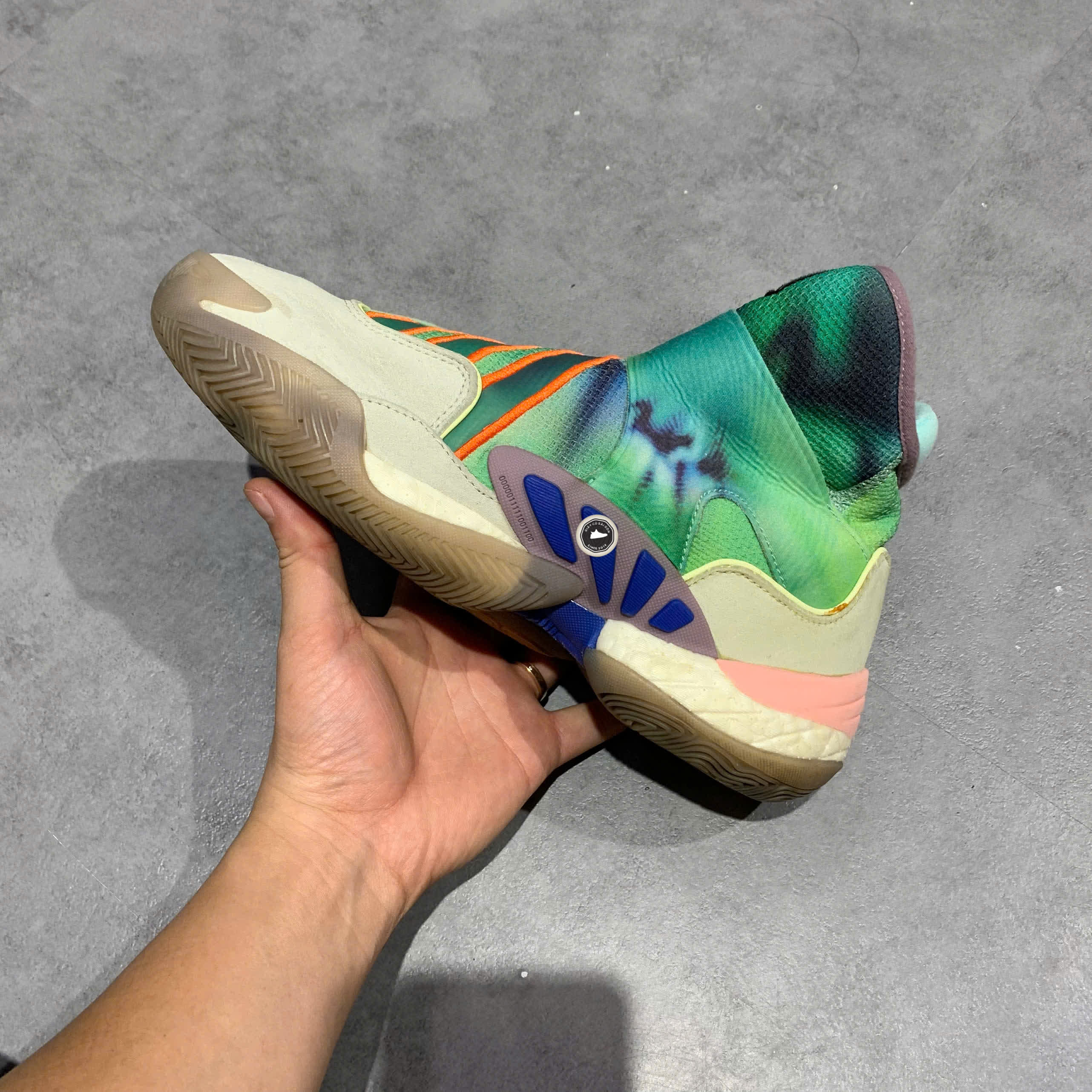 PHARRELL X ADIDAS 0 TO 60 STMT ‘REFLEXOLOGY’ FV7333 – SIZE 40 GIÀY 2HAND CHÍNH HÃNG [PVN19199]
