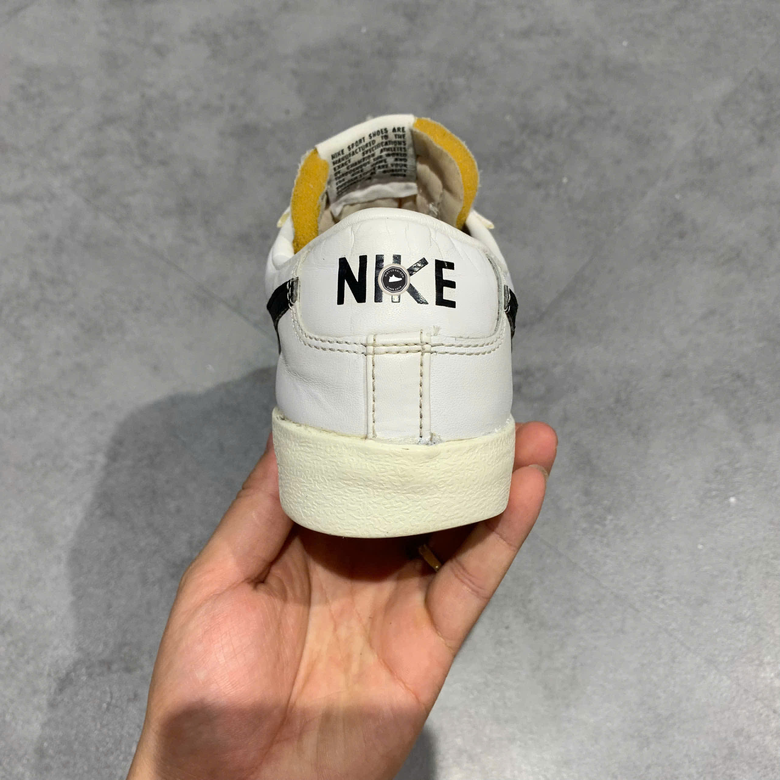 NIKE BLAZER LOW ’77 VINTAGE – DA6364 101 SIZE 40 – GIÀY 2HAND CHÍNH HÃNG