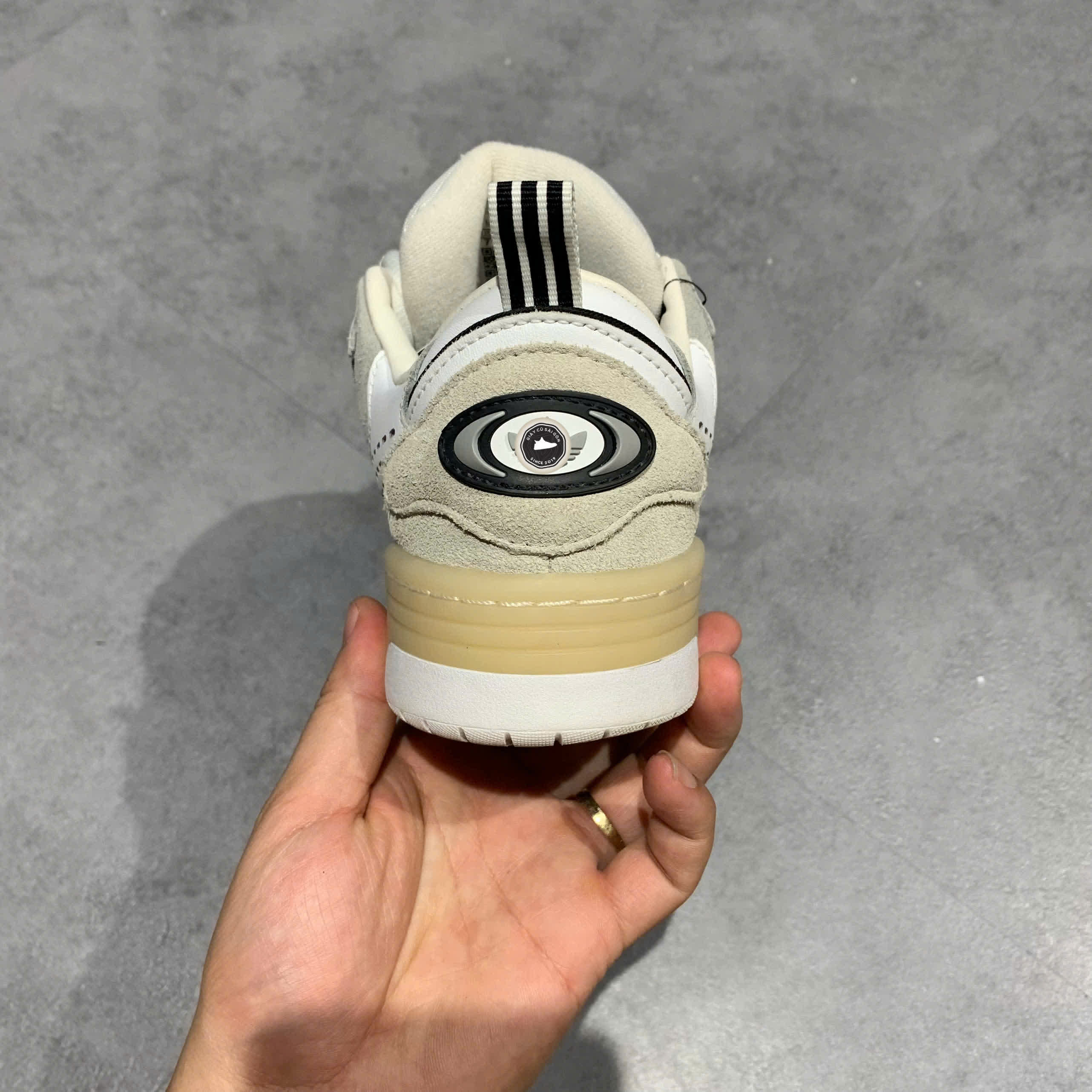 ADIDAS ADI2000 GV9544 – GIÀY 2HAND CHÍNH HÃNG [PVN19293]