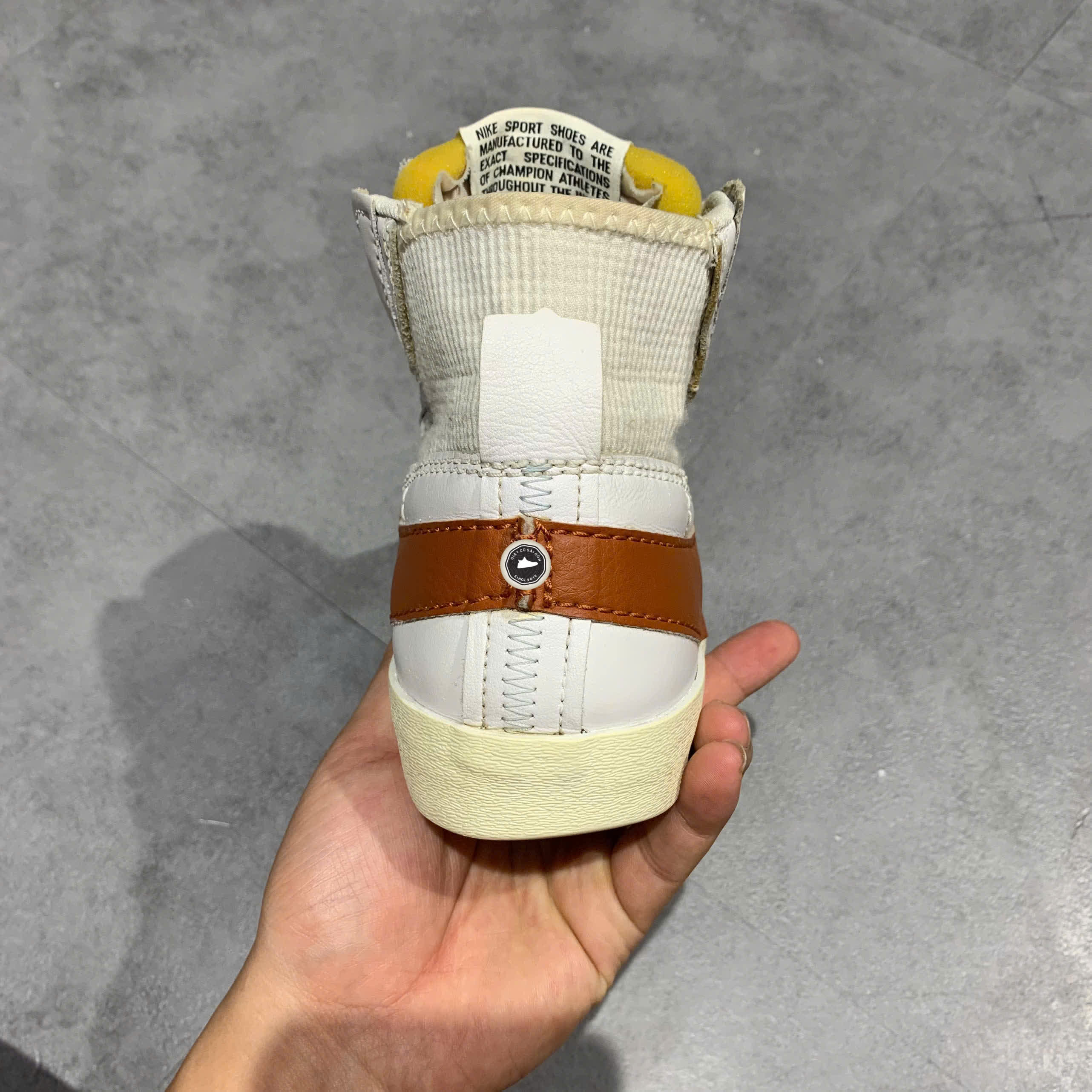 NIKE BLAZER MID ’77 JUMBO ‘DARK RUSSET’ – DD3111 101 SIZE 40.5 – GIÀY 2HAND CHÍNH HÃNG