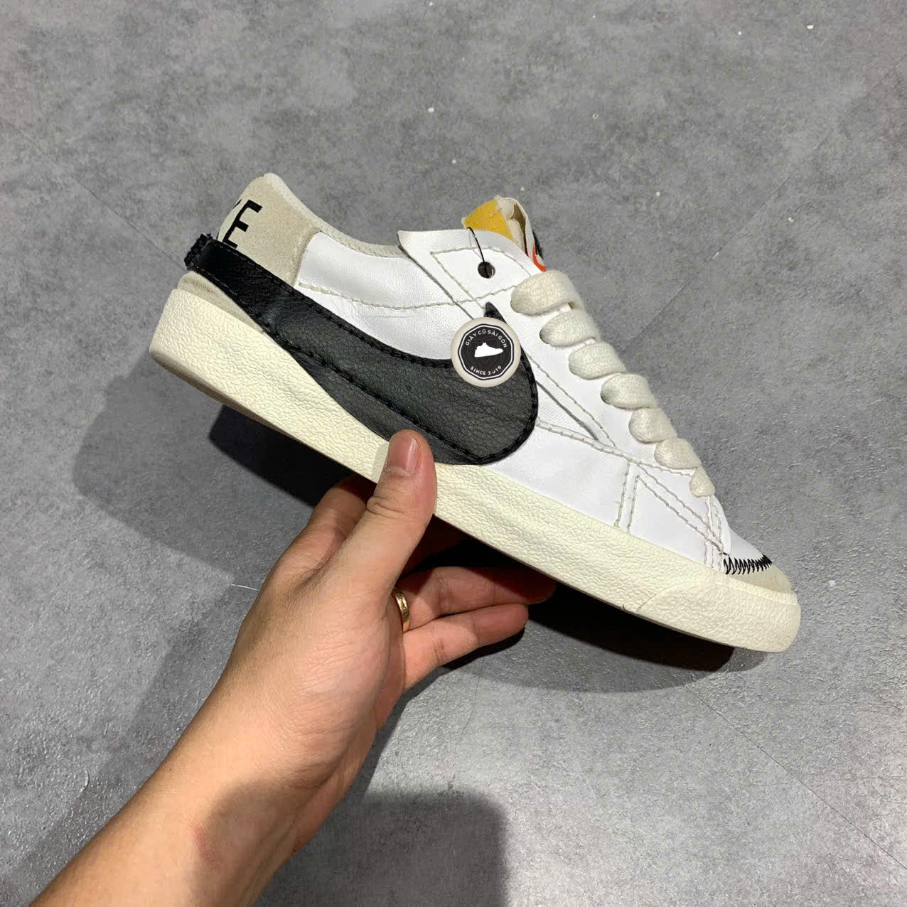 NIKE BLAZER LOW '77 JUMBO 'WHITE BLACK' DN2158 SIZE 40 GIÀY 2HAND CHÍNH HÃNG PVN19660