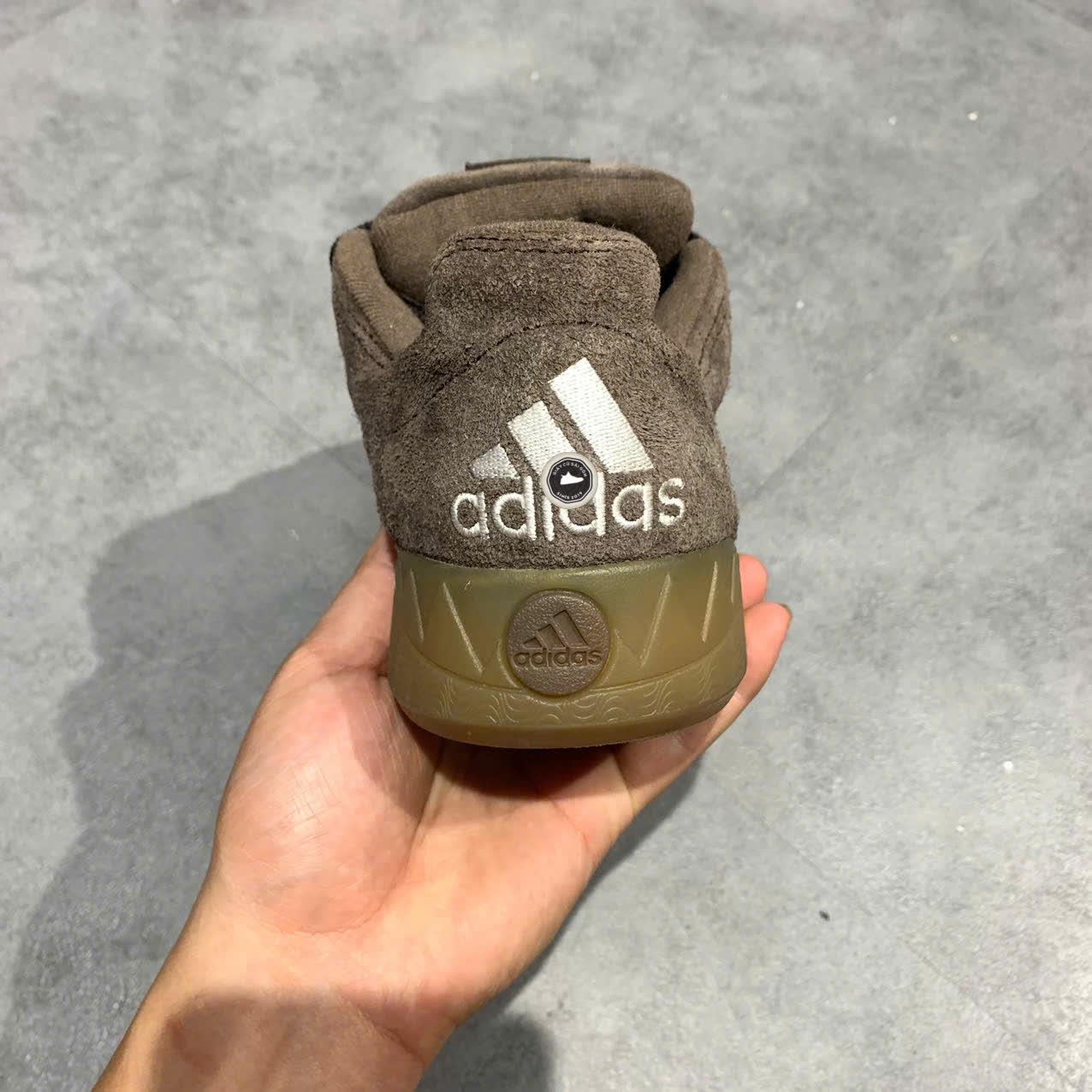 ADIDAS ADIMATIC DARK BROWN ID3947 SIZE 40 2/3 GIÀY 2HAND CHÍNH HÃNG [PVN19680]