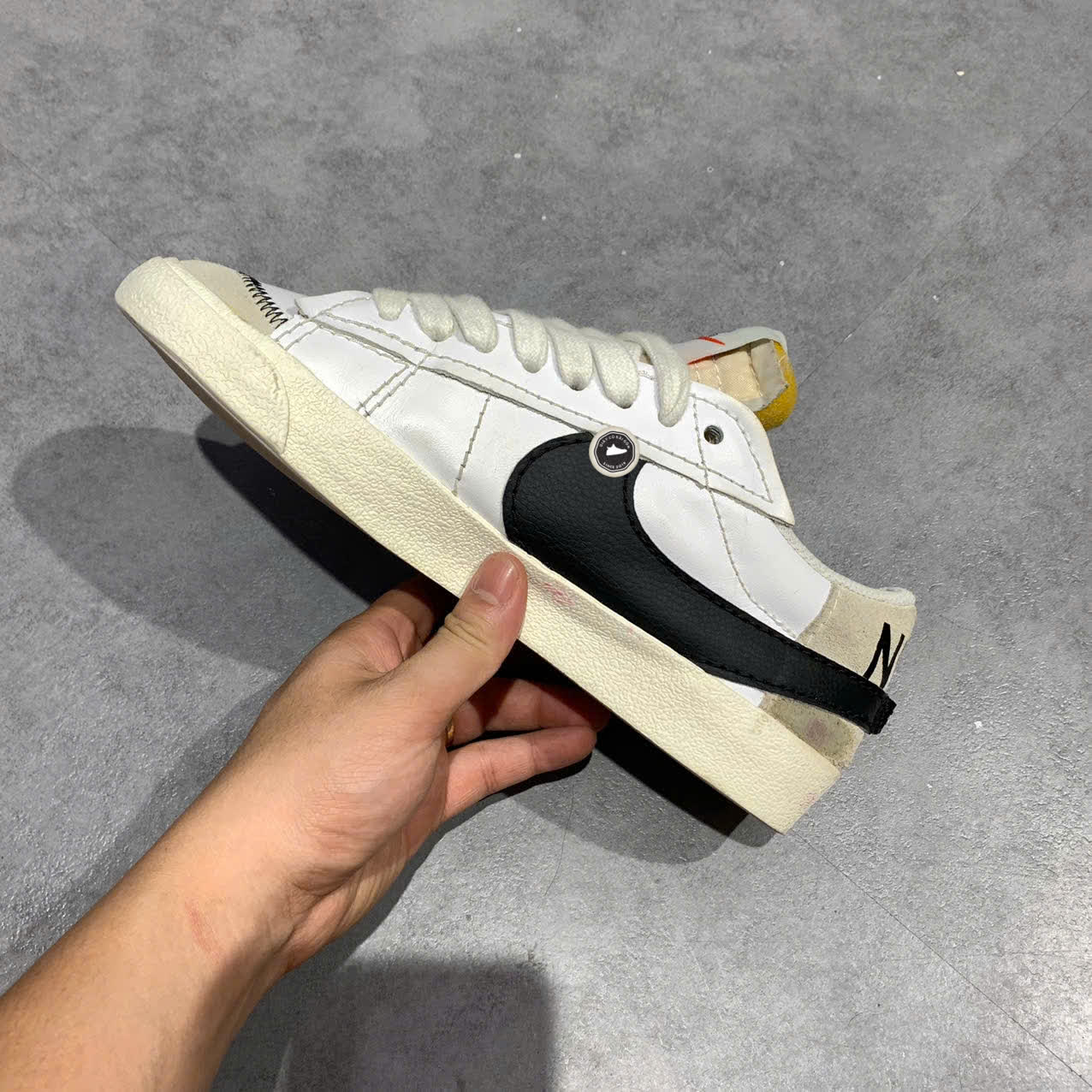 NIKE BLAZER LOW ’77 JUMBO DN2158-101 – SIZE 41 GIÀY 2HAND CHÍNH HÃNG – PVN19674