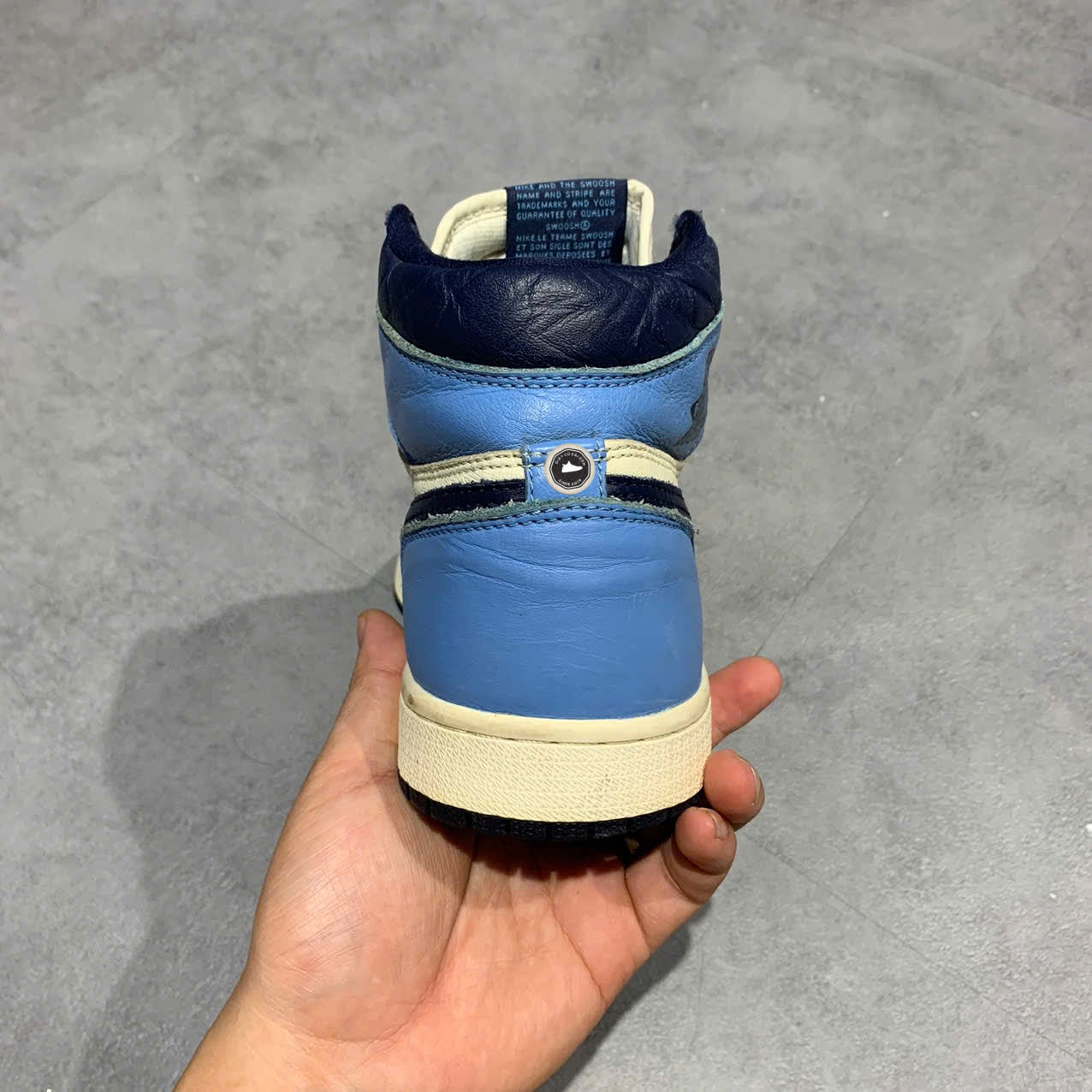 AIR JORDAN 1 RETRO HIGH OG “OBSIDIAN UNIVERSITY BLUE” 555088-140 SIZE 40.5 GIÀY 2HAND CHÍNH HÃNG PVN19837