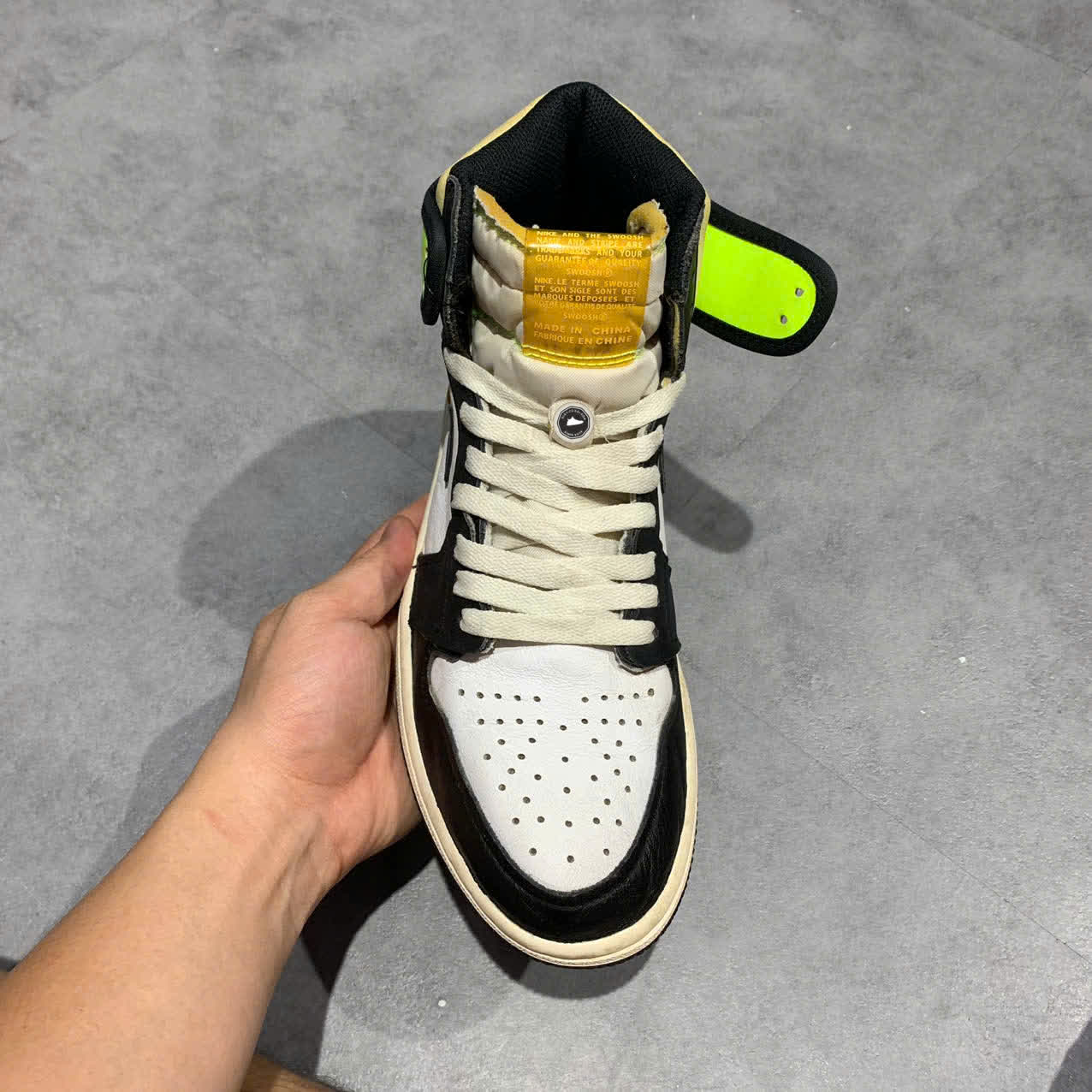NIKE AIR JORDAN RETRO HIGH OG ‘VOLT GOLD’ 555088-118 SIZE GIÀY 2HAND  CHÍNH HÃNG PVN19845