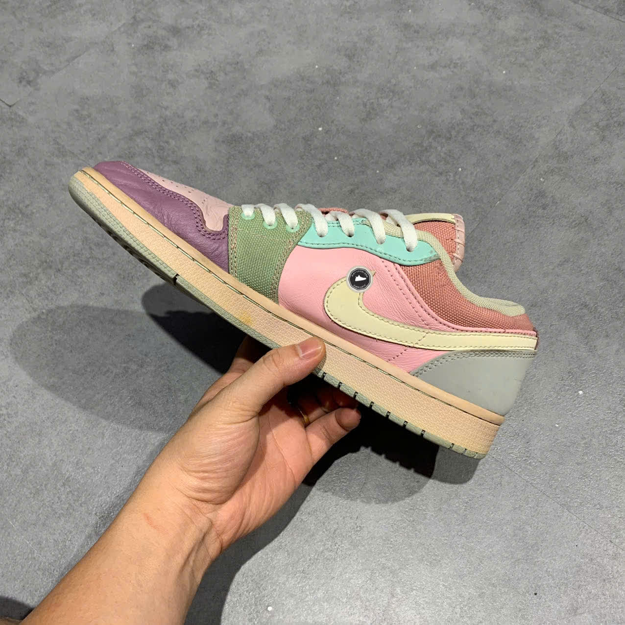 NIKE AIR JORDAN 1 LOW SE EASTER PASTEL DJ5196 615 SIZE 43 GIÀY 2HAND CHÍNH HÃNG PVN19768