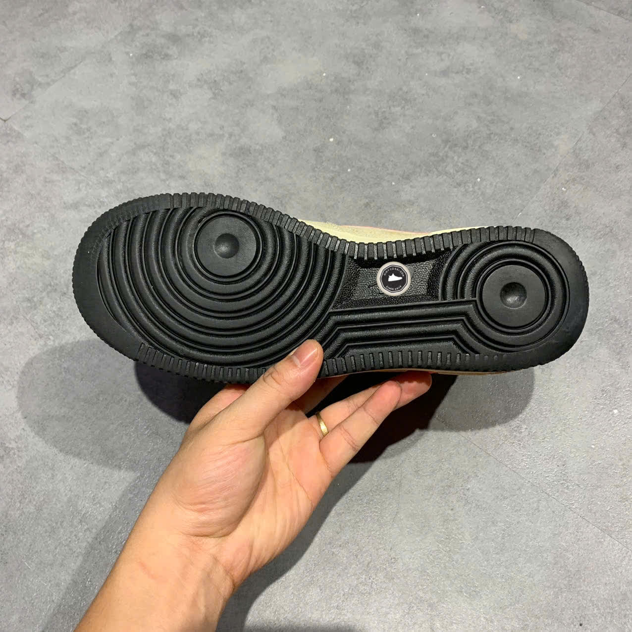 NIKE AIR FORCE 1 LOW 'LIGHT OREWOOD BROWN' CD0887-100 SIZE 40.5 GIÀY 2HAND CHÍNH HÃNG PVN19776