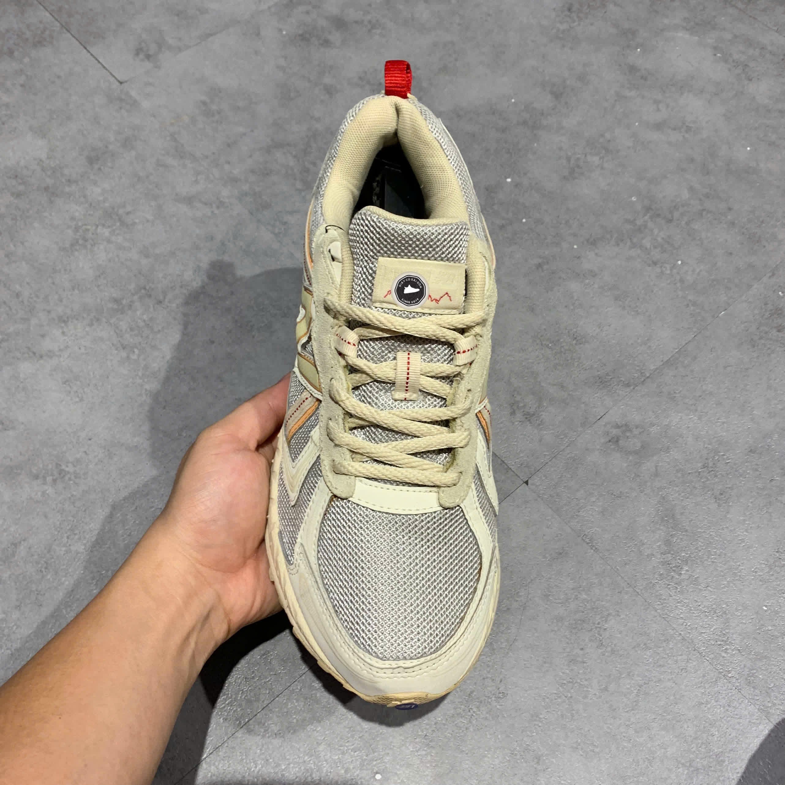 NEW BALANCE 410 MT410KA5 SIZE 41.5 GIÀY 2HAND CHÍNH HÃNG PVN19877