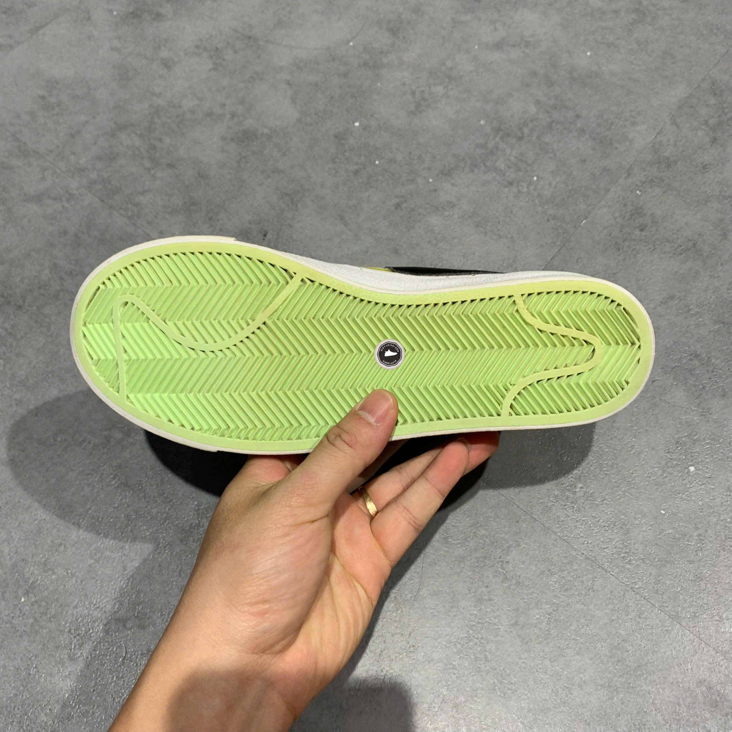 Nike Sb Blazer Mid 77 Unisex NIKE BLAZER MID '77 SE DOUBLE SWOOSH